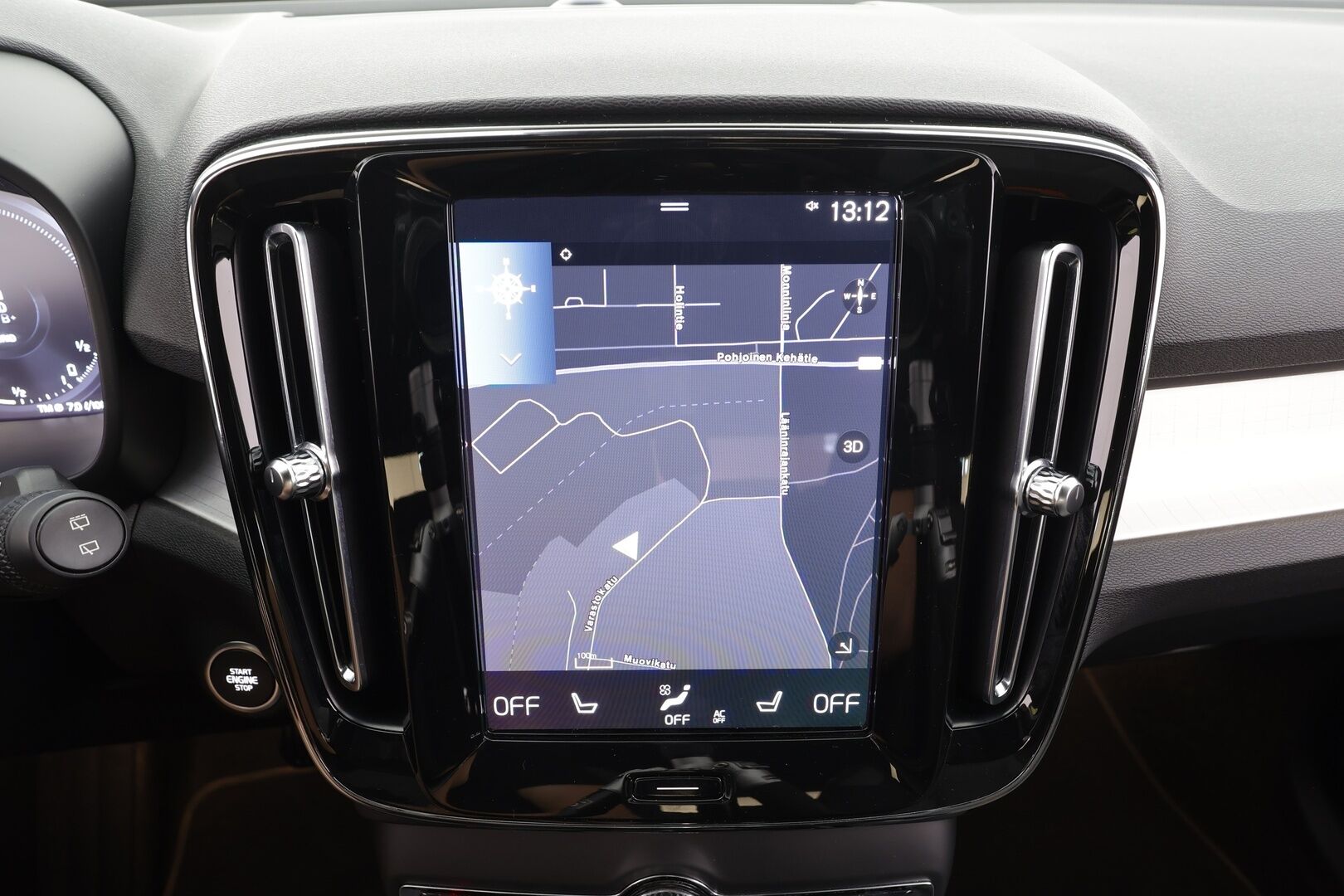 Volvo XC40 2024 T4 TwE Plus Dark aut - | ACC | Muistipenkki | Sporttipenkit sähköllä | P.kamera | PIlot Assist | Keyless | Lämm. tuulilasi | Apple & Android | 1-om suomiauto | Merkkihuollot |