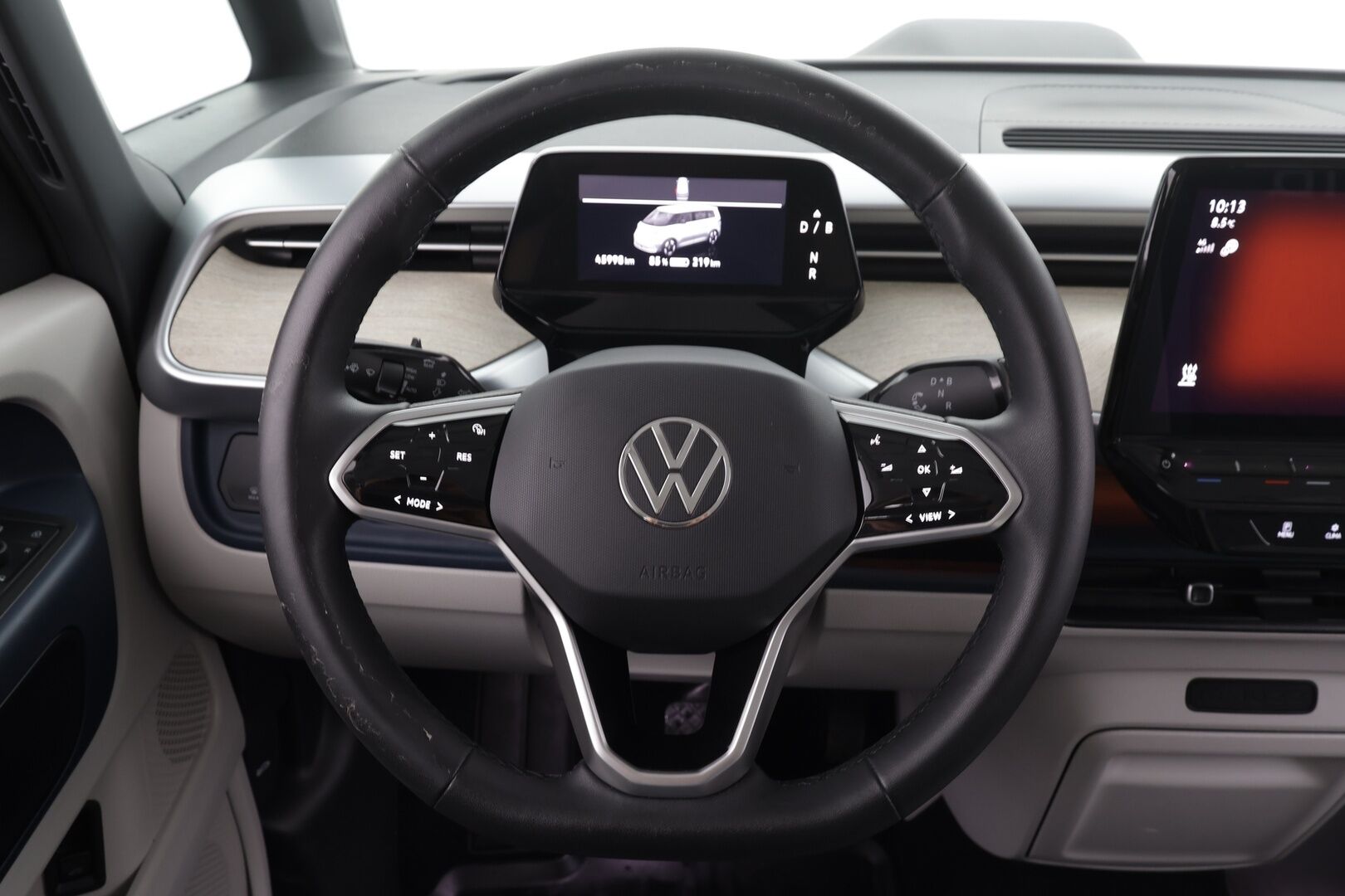Volkswagen ID. Buzz 2023 150kW PRO Edition 77 kWh * ACC / LED / 360 / Hierovat Muistipenkit / Keyless / Navi * - Akku kuntotarkastettu / Suomi-auto / 2x vanteet / Koti & Kauppalaturi