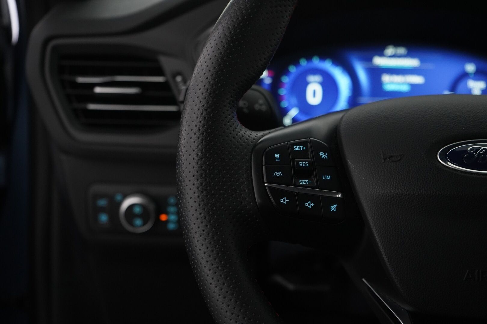 Ford Kuga 2021 2.5 PHEV 225hv CVT FWD ST-Line *ACC / B&O / Koukku / Kamera / BLIS / Keyless / S.kontti / Ratinlämmitin* - *KATSO MIHIN HINTAAN* Kahdet Vanteet / Merkkihuollettu / Katsastus 3/27