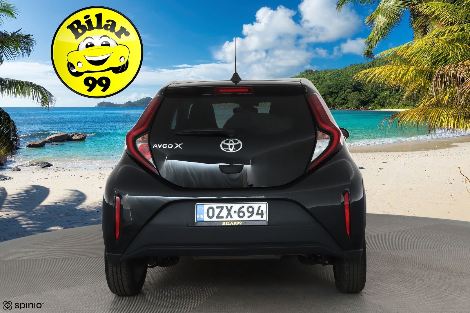 Toyota Aygo X 2023 1,0 VVT-i Play Edition Multidrive S *ACC / P.kamera / LED / Apple&Android* - Suomi-auto / Kahdet renkaat aluvanteilla / Merkkihuollettu