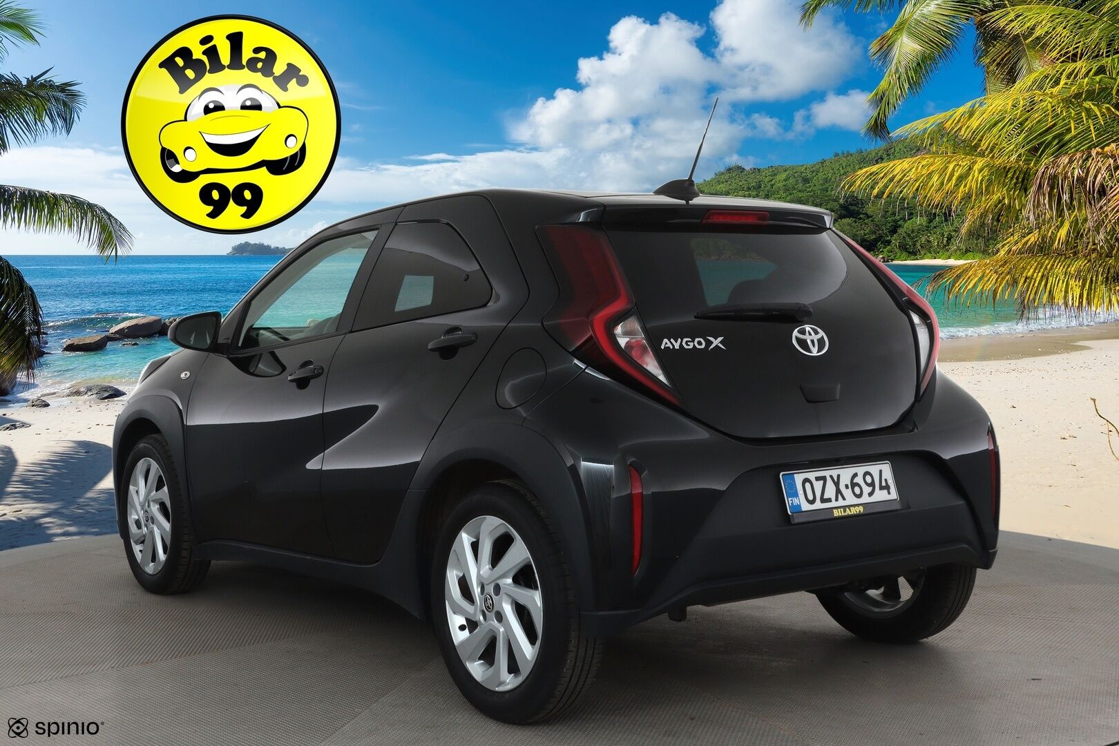 Toyota Aygo X 2023 1,0 VVT-i Play Edition Multidrive S *ACC / P.kamera / LED / Apple&Android* - Suomi-auto / Kahdet renkaat aluvanteilla / Merkkihuollettu