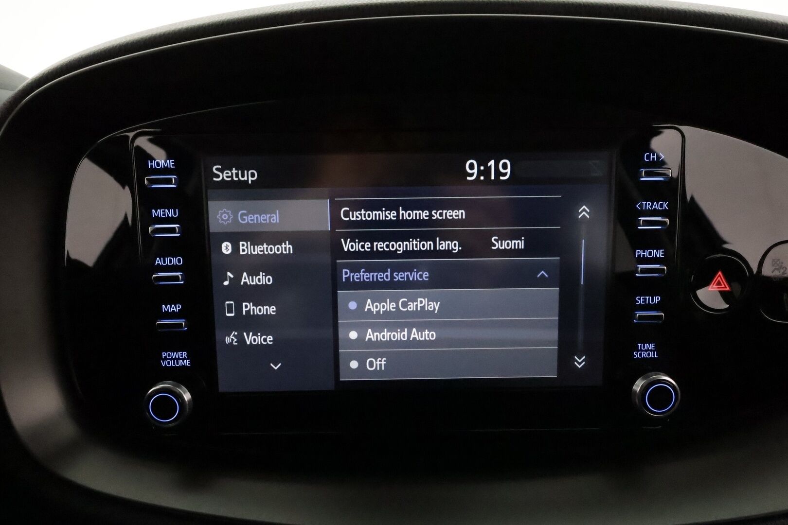 Toyota Aygo X 2023 1,0 VVT-i Play Edition Multidrive S *ACC / P.kamera / LED / Apple&Android* - Suomi-auto / Kahdet renkaat aluvanteilla / Merkkihuollettu