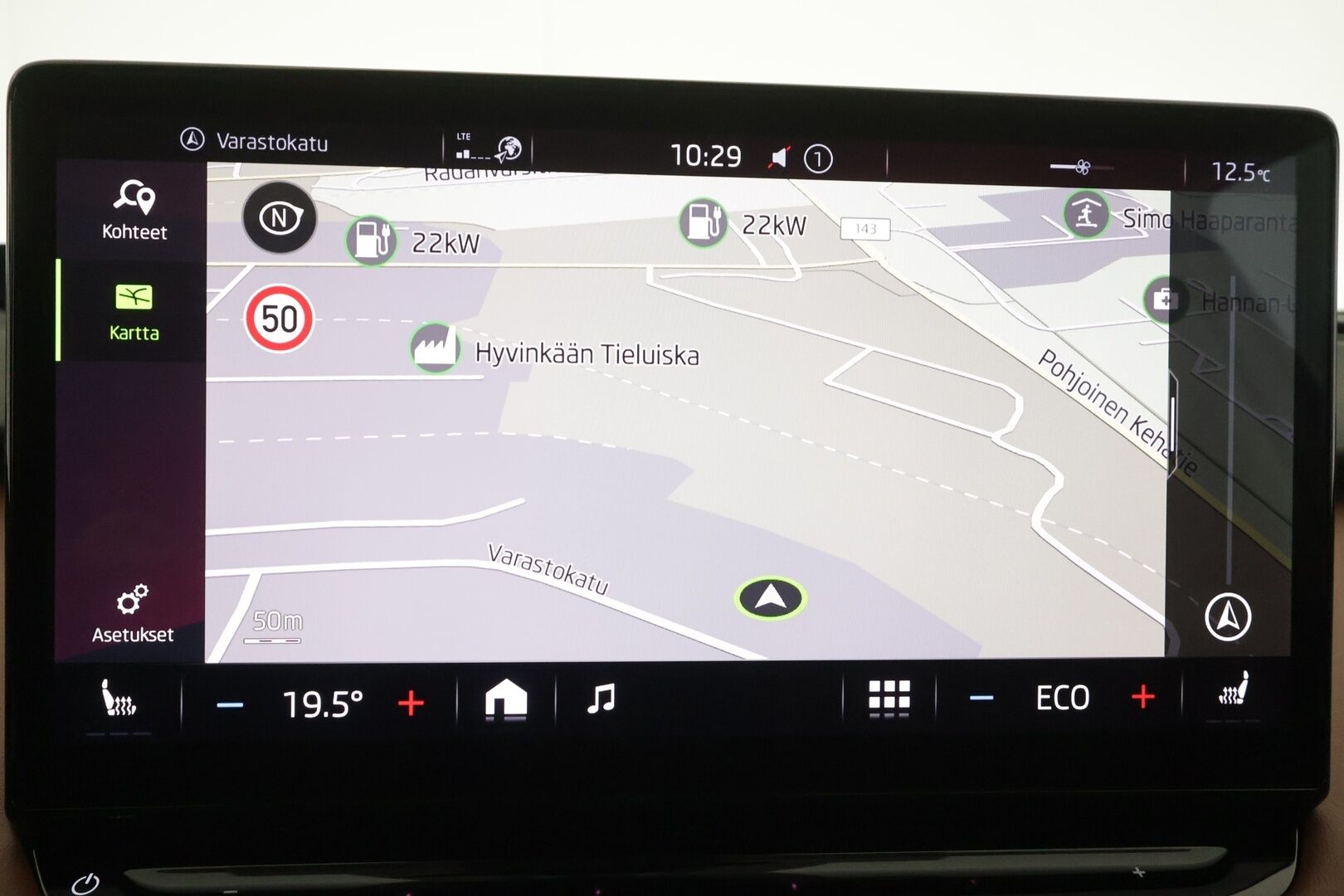 Skoda Enyaq 2023 Coupe 80x 4x4 Style iV - | ACC | ILP | Koukku | Skoda crystal Matrix-LED | Lasikatto | HUD | Canton | Muistipenkit | 360-Kamera | Nahat | Keyless | Suomi-auto | Kahdet Renkaat |