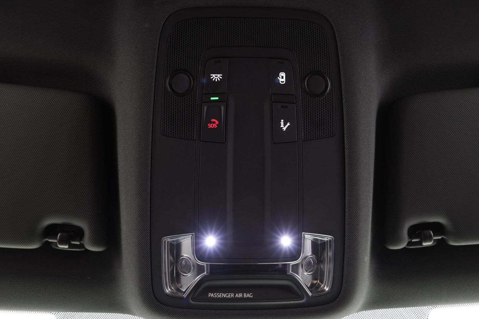 Audi A3 2021 Sportback Business S line 45 TFSI e 180kW S tronic * Bang&Olufsen / HUD / Navi / Sporttipenkit / KeylessGo / Vakkari - Akku kuntotarkastettu! / Kahdet renkaat aluvanteilla / S Line / Juuri tullut Tampereelle! - HULLUT JOULUT KORKOTARJOUS 2,49% 