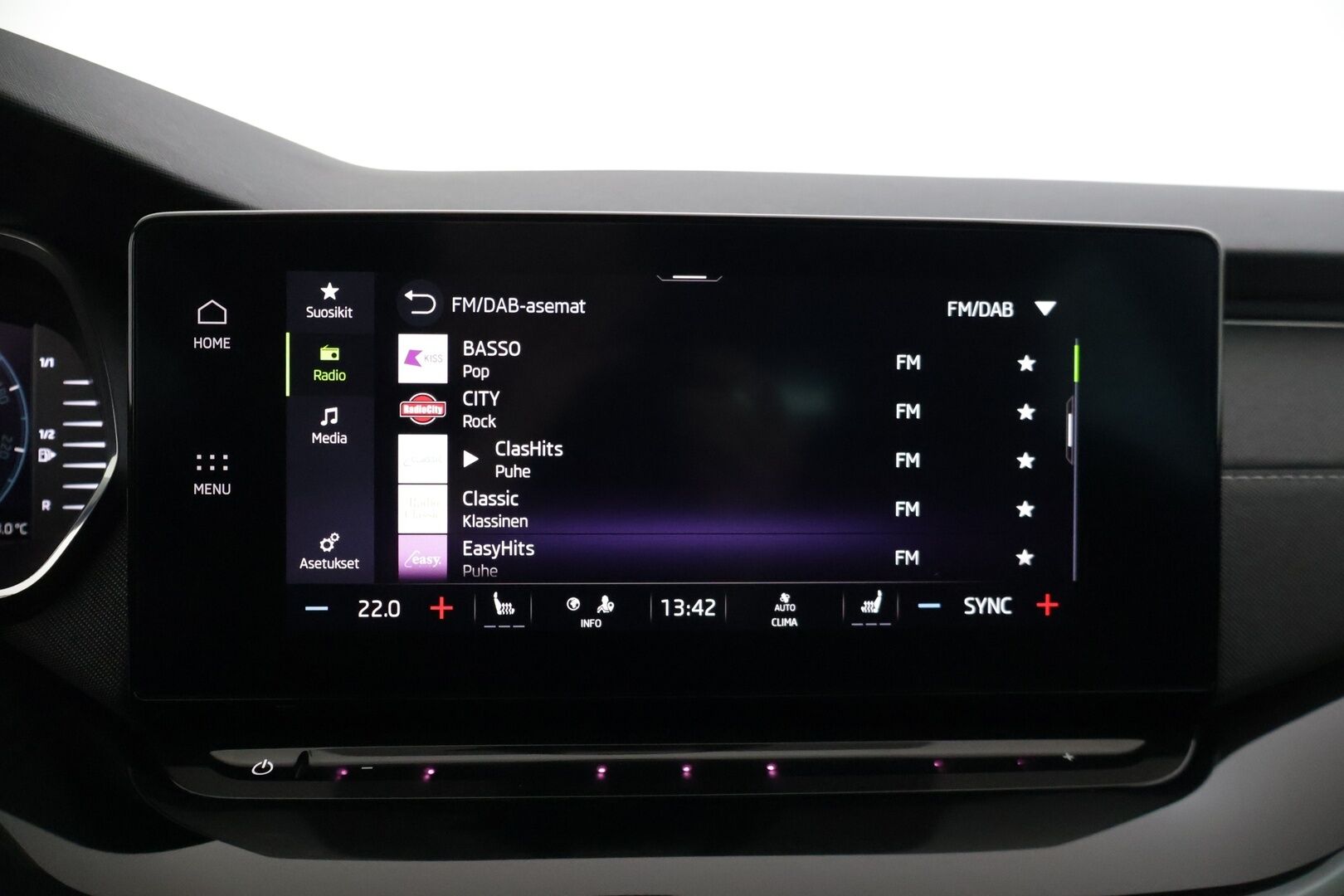 Skoda Octavia 2023 1.5 TSI G-TEC Style Nordic Edition aut ** 1-om. Suomiauto / Webasto / ACC / Lämmitettävä tuulilasi / Matrix LED / Kamera ** - *Kattavilla varusteilla! / Merkkihuollettu / Kessy / 2x renkaat aluvanteilla *