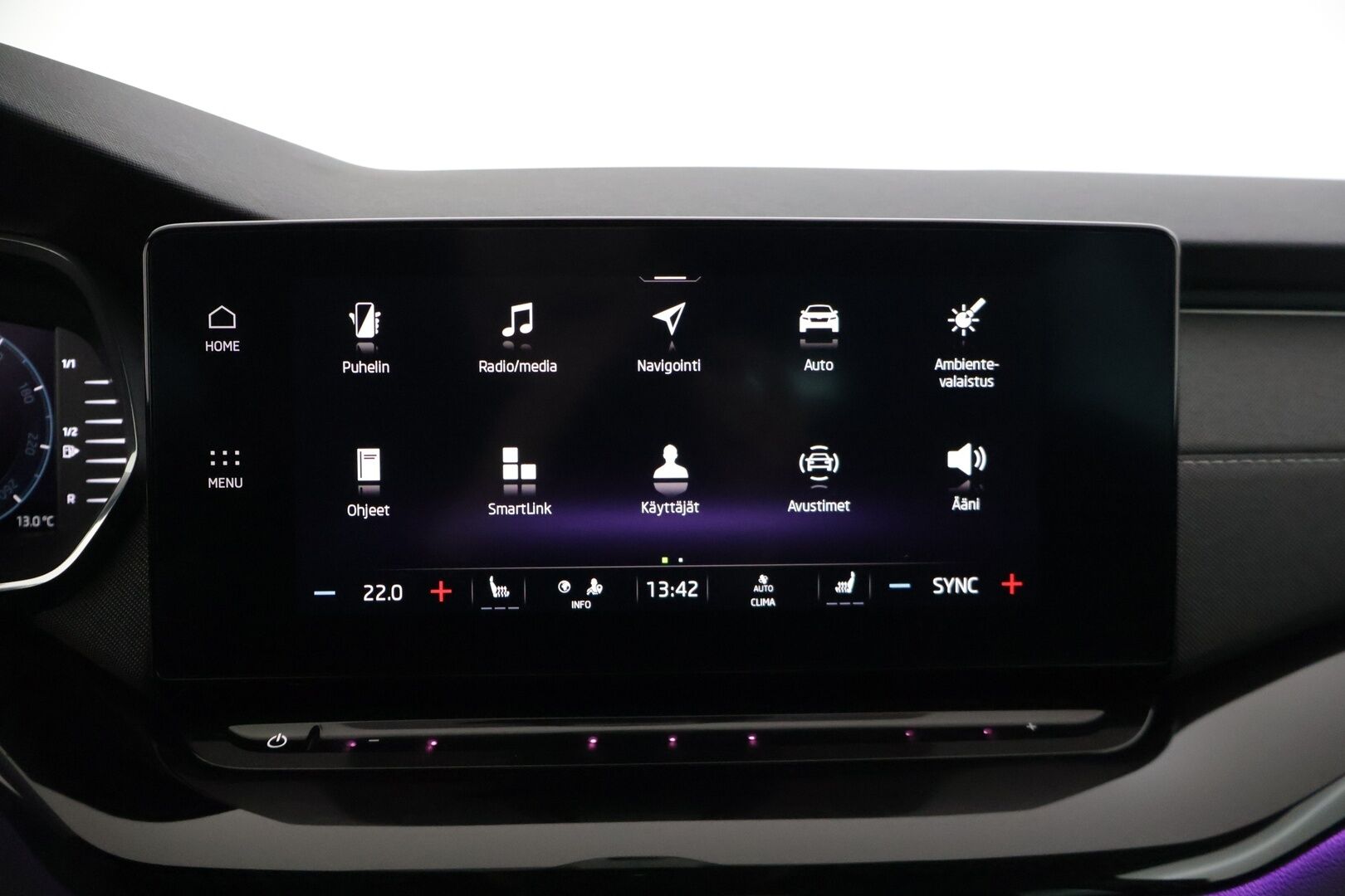 Skoda Octavia 2023 1.5 TSI G-TEC Style Nordic Edition aut ** 1-om. Suomiauto / Webasto / ACC / Lämmitettävä tuulilasi / Matrix LED / Kamera ** - *Kattavilla varusteilla! / Merkkihuollettu / Kessy / 2x renkaat aluvanteilla *