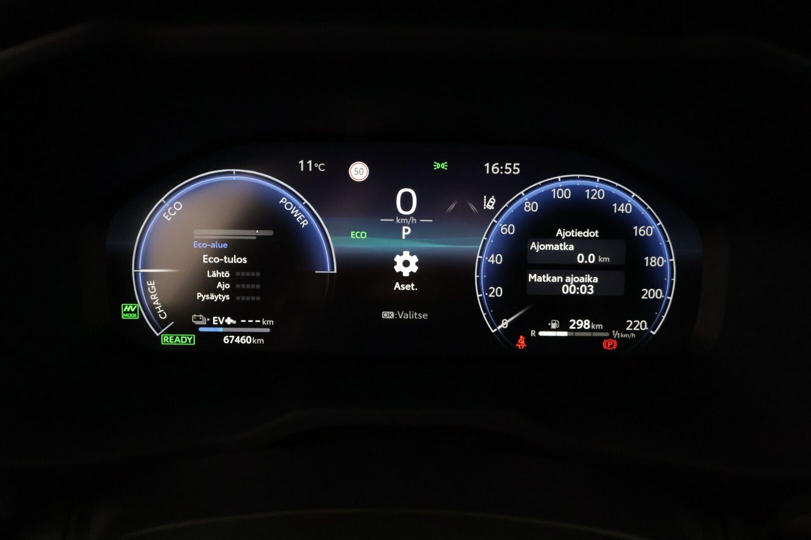 Toyota RAV4 Plug-in 2023 Hybrid 2,5 AWD-i Active Plus Edition *ACC / Ratinlämmitin / Koukku / Lasinlämmitin / Lohko+ sisä / P.kamera* - *Tyylikäs / Luotettava / Neliveto* - HULLUT VÄLIPÄIVÄT KORKOTARJOUS 2,49%