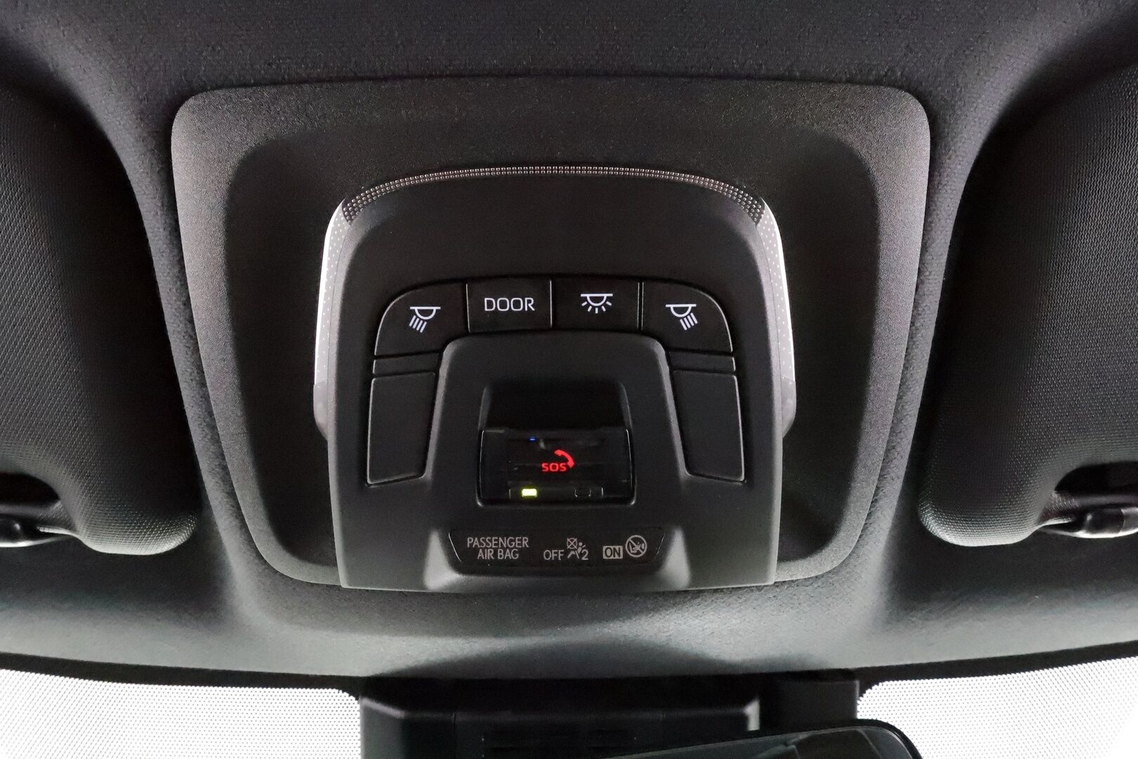 Toyota Corolla 2023 Touring Sports 2,0 Hybrid Launch Edition * ACC / P.kamera / LED / Navi / Digimittaristo / Lohkolämmitin / KeylessGo / Facelift * - 1.Om Suomi-auto / Kahdet renkaat aluvanteilla / Merkkihuollettu - HULLU BLACKWEEK KORKOTARJOUS 2,49%