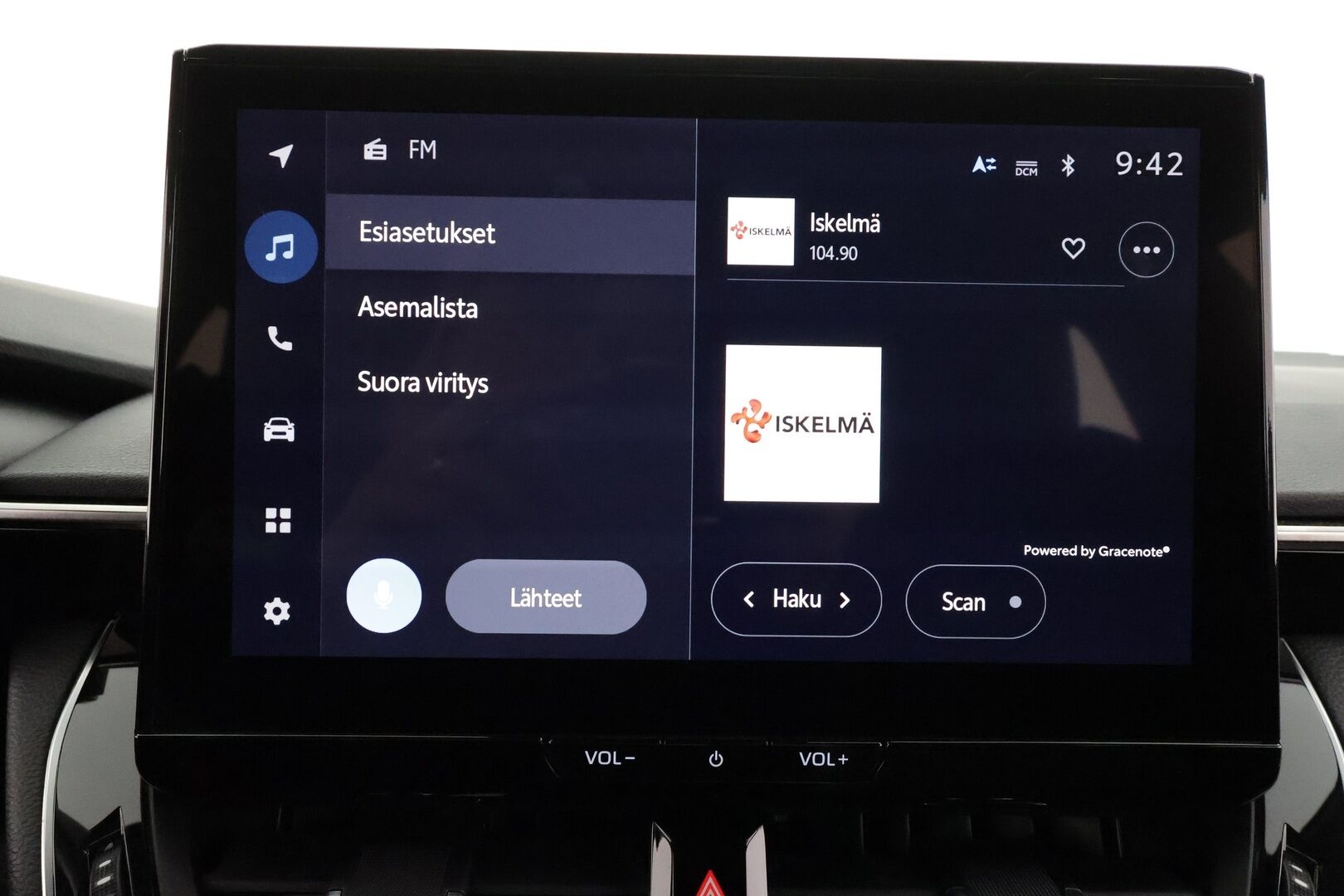 Toyota Corolla 2023 Touring Sports 2,0 Hybrid Launch Edition * ACC / P.kamera / LED / Navi / Digimittaristo / Lohkolämmitin / KeylessGo / Facelift * - 1.Om Suomi-auto / Kahdet renkaat aluvanteilla / Merkkihuollettu - HULLU BLACKWEEK KORKOTARJOUS 2,49%