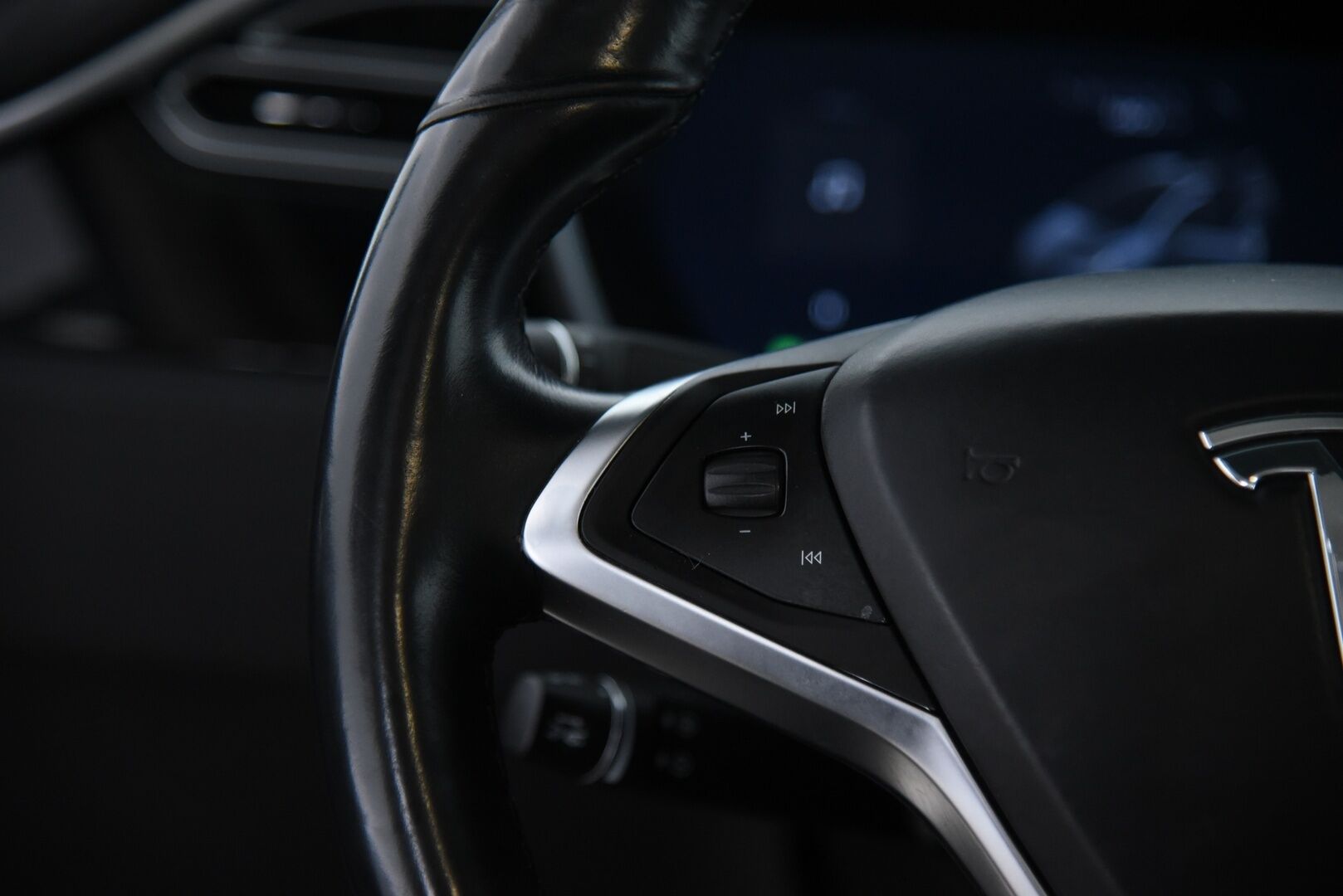 Tesla Model X 2017 90 D / Myydään huutokaupat.com:issa! / ILMAISET SUPERCHRAGET! - Myydään vain huutokaupat.com:issa! 