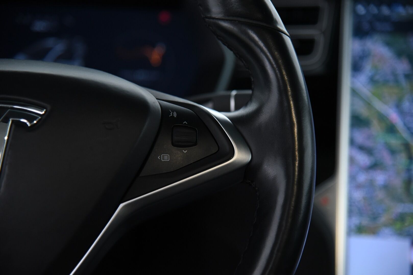 Tesla Model X 2017 90 D / Myydään huutokaupat.com:issa! / ILMAISET SUPERCHRAGET! - Myydään vain huutokaupat.com:issa! 