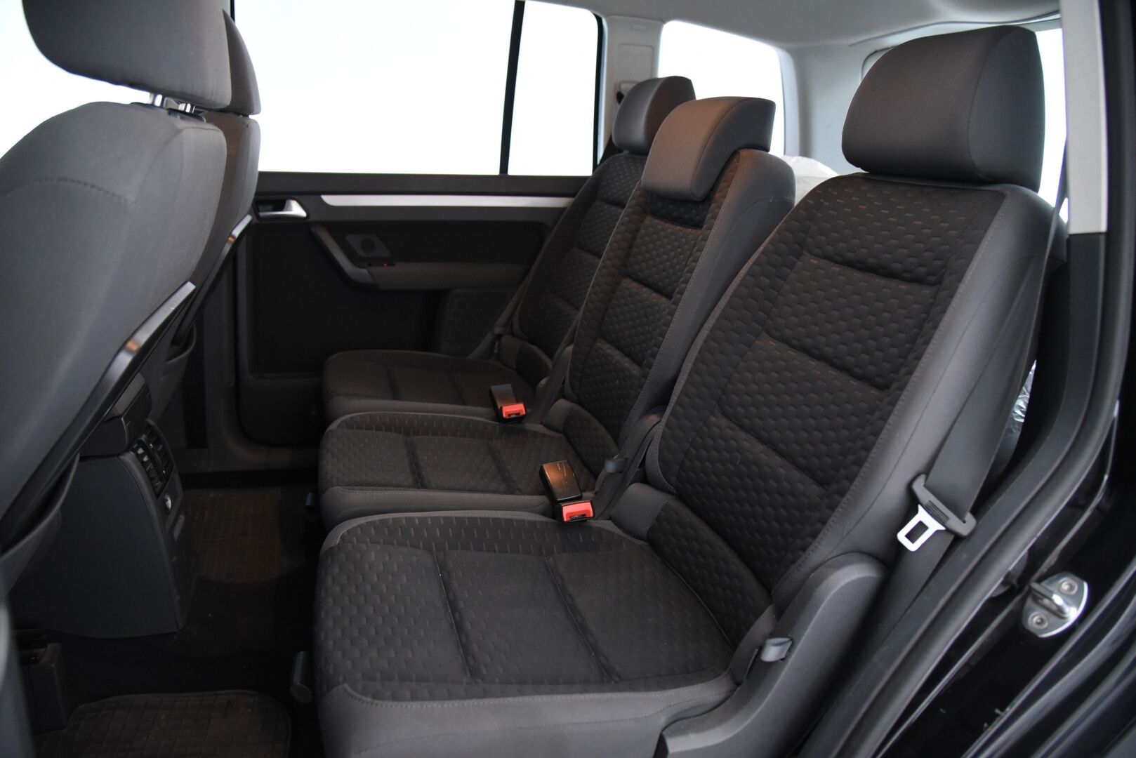 Volkswagen Touran 2008 Trendline 1,9 TDI 77 kW DSG-automaattivaihteisto - YritysOutlet - Myydään vain yrityksille - 1-omisteinen Suomi-auto!