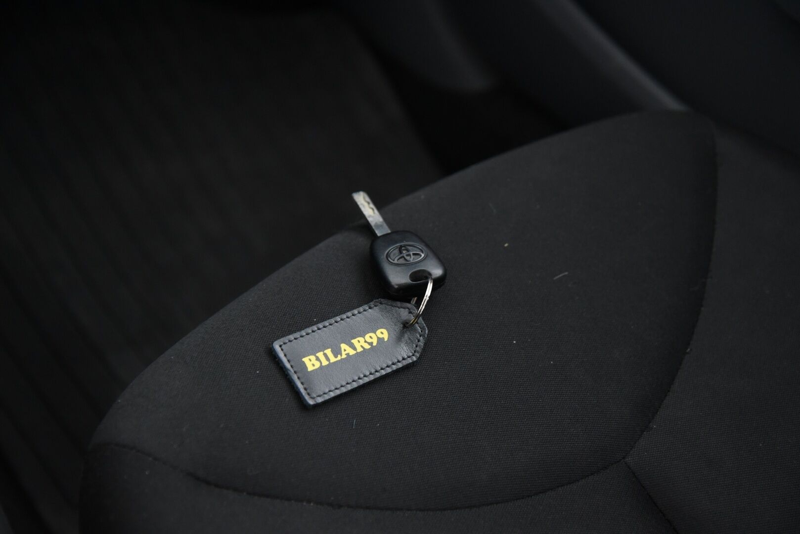 Toyota Aygo 2007 4D AYGO HATCHBACK 1.0-KGB10L-AHMRKW/234 - Suomi-auto! 2x Renkaat