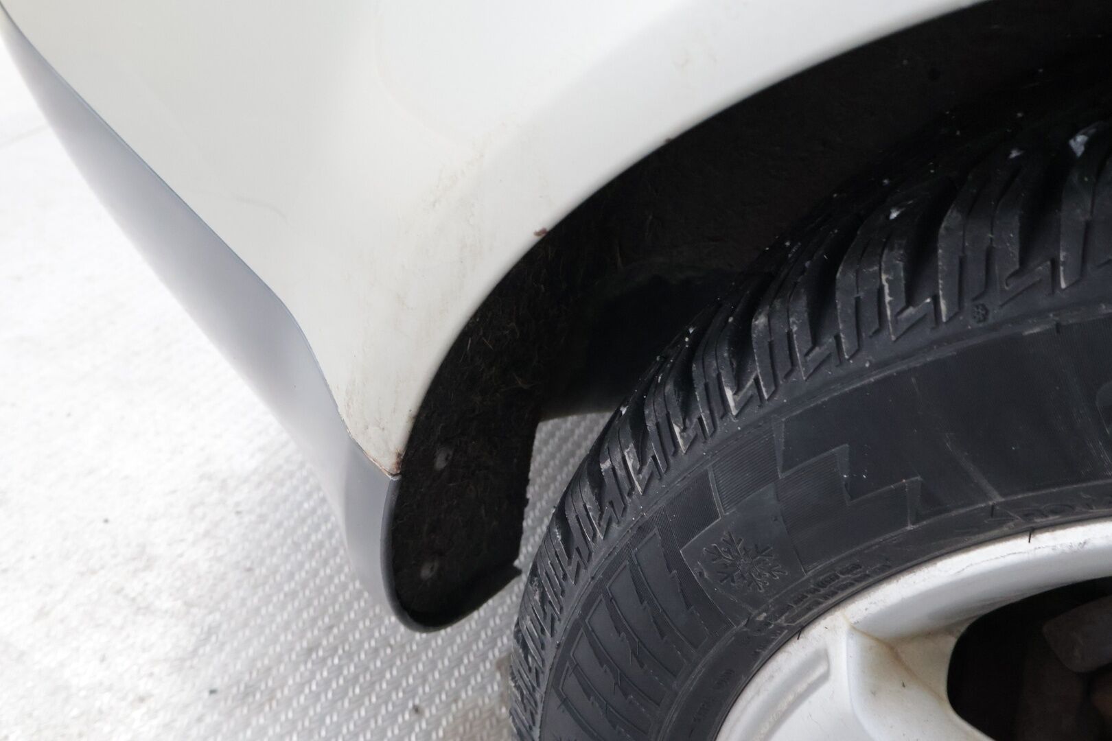 Audi A4 2003 - YritysOutlet - Myydään vain yrityksille