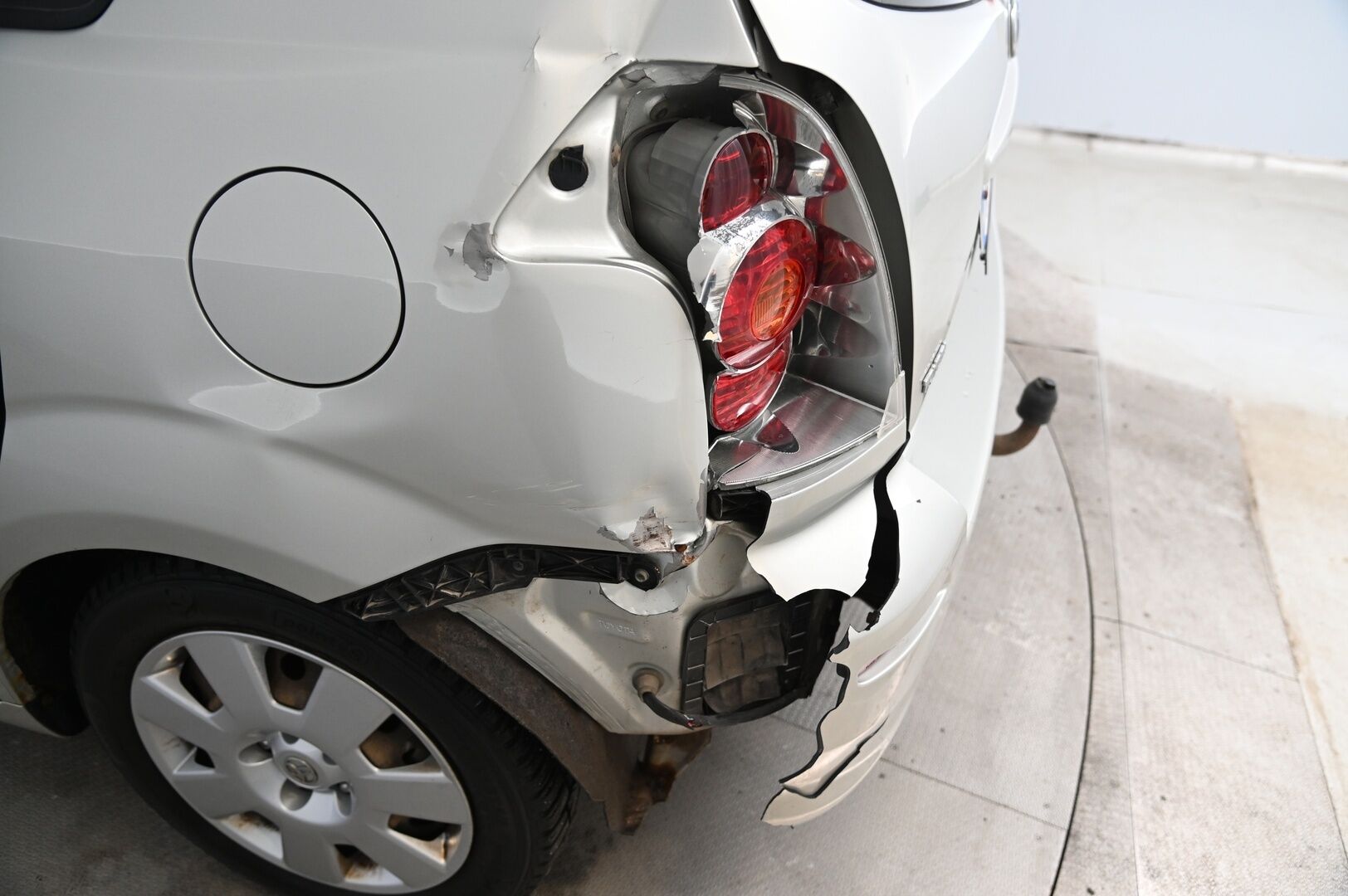 Toyota Corolla Verso 2006 7P*Myydään Huutokaupat.com* - Myydään Huutokaupat.com*