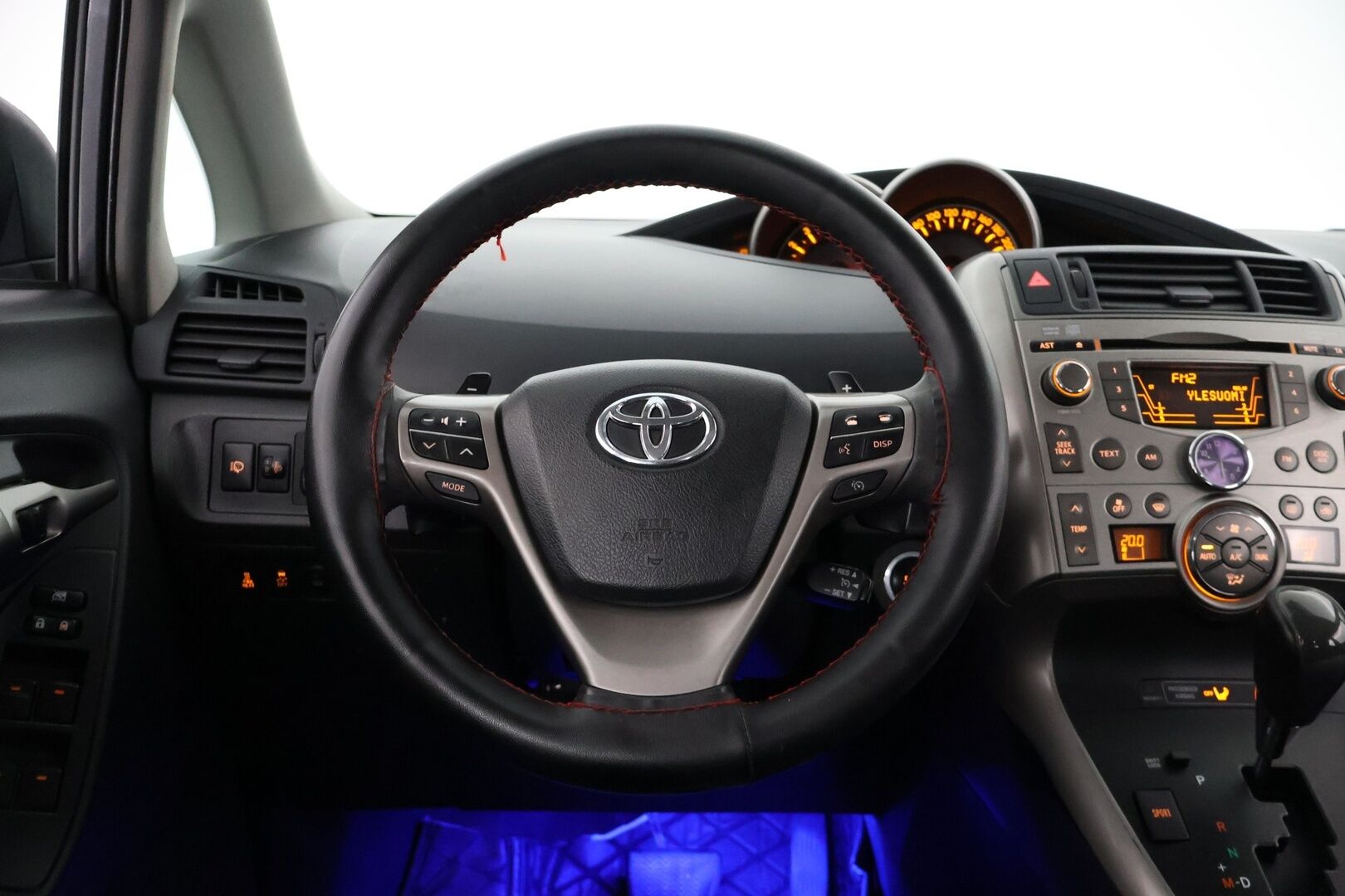 Toyota Verso 2010 2,2 D-CAT 150 Linea Sol Plus aut. 7p - YritysOutlet Myydään vain yrityksille - - YrittysOutlet myydään vain yrityksille