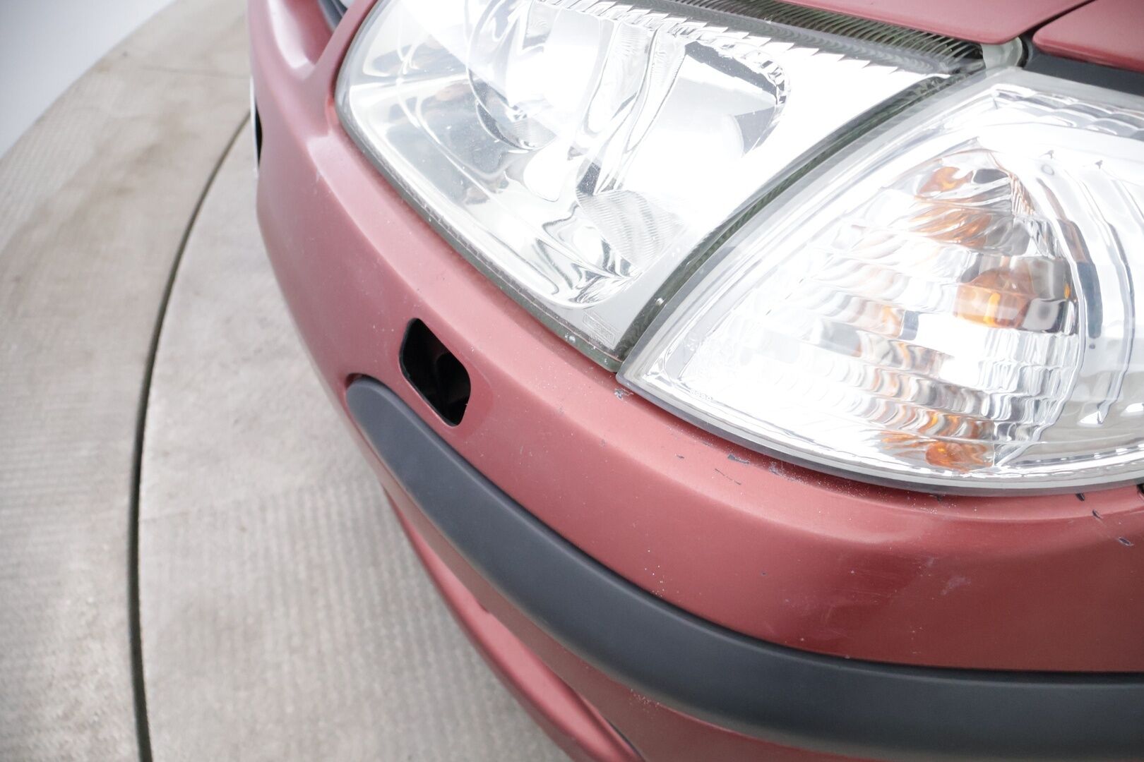 Nissan Almera 2002 4D ALMERA SEDAN 1.8 AUTOMATIC-BBAN16/254 * YritysOutlet - Myydään vain yrityksille - Tämä auto myydään YritysOutlet -valikoimasta vain yritykselle