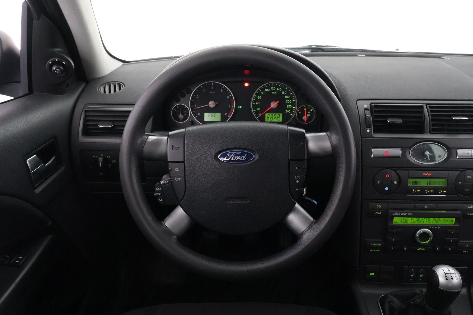 Ford Mondeo 2003 5D STW 2.0 - ** Tämä myydään huutokaupat.comissa