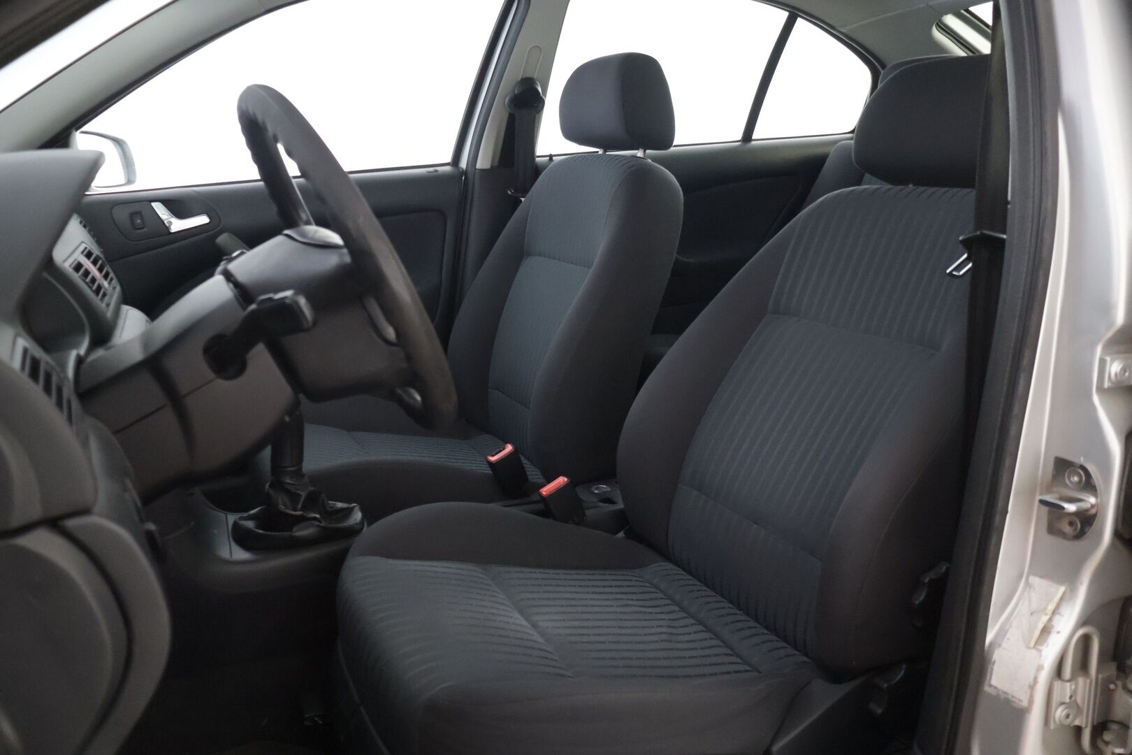 Skoda Octavia 2006 1,6 Classic - | Myydään huutokaupat.com- sivustolla |
