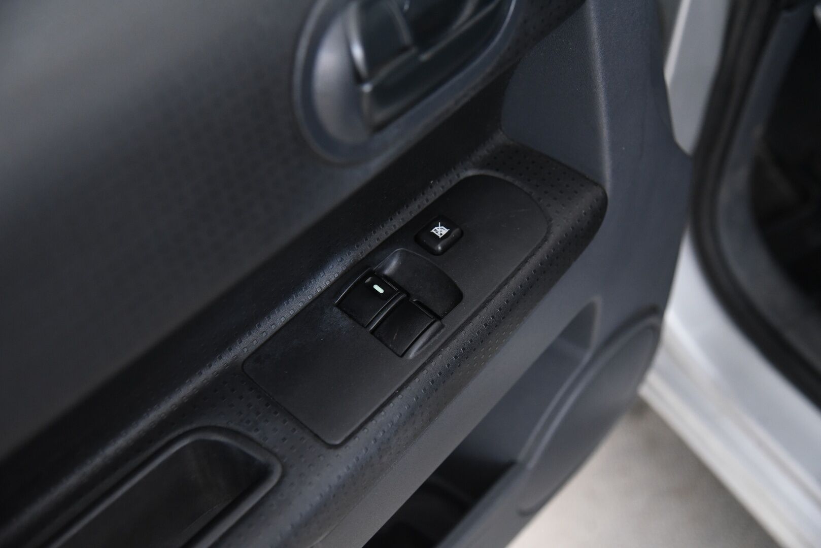 Mitsubishi Colt 2008 95 Insport - YritysOutlet - Myydään vain yrityksille - 2x renkaat aluvantein / Suomi-auto / Ilmastointi / Lohkolämmitin