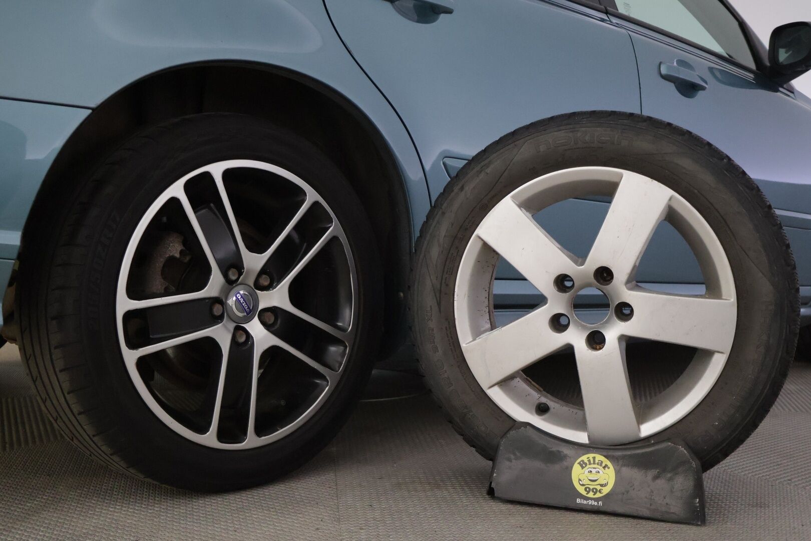 Volvo V50 2008 1,8 (125 hv) Summum man R-Design - | Tämä auto myydään YritysOutlet -valikoimasta vain yritykselle | Vaalea nahkasisusta | Kuljettajan ist. Muistilla | Lohkolämmitin | Xenon |