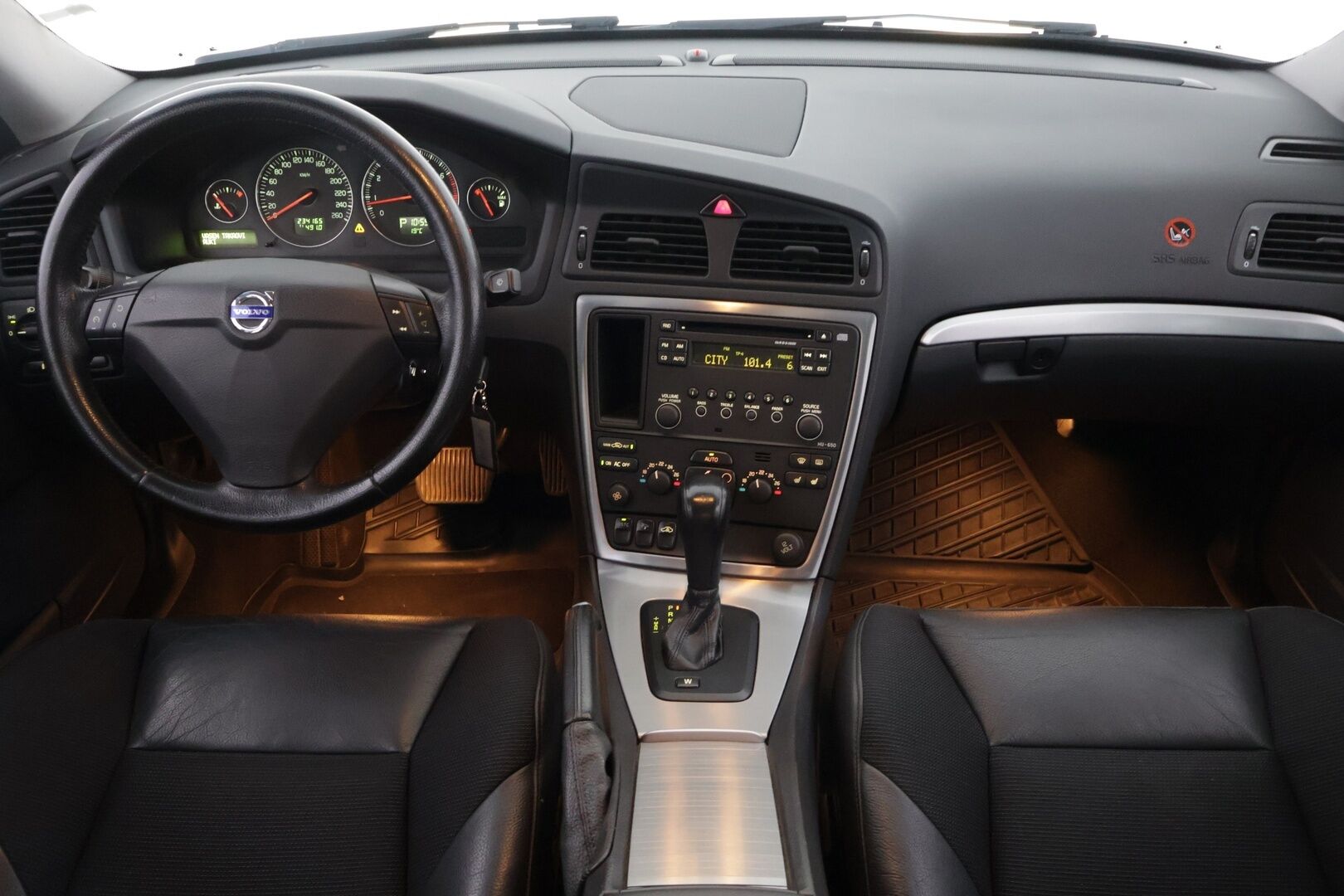 Volvo S60 2005 2.5T AUTOMATIC *Vakkari / Koukku / Lohko+sisäp. / Puolinahat / Vähän ajettu* - Suomi-auto / 2xrenkaat ja vanteet
