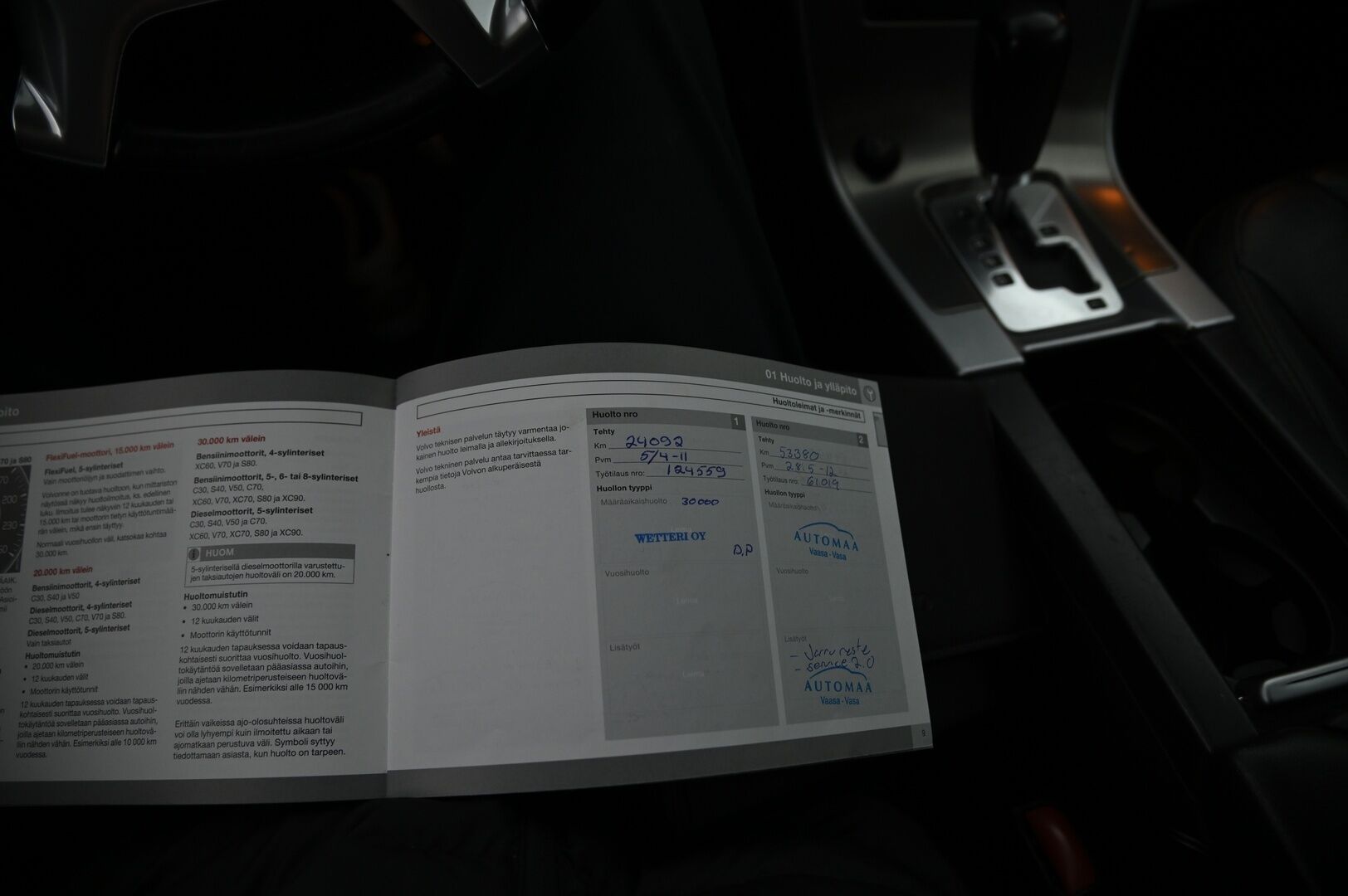 Volvo XC60 2010 D5 AWD Summum aut *Myydään Huutokaupat.com*