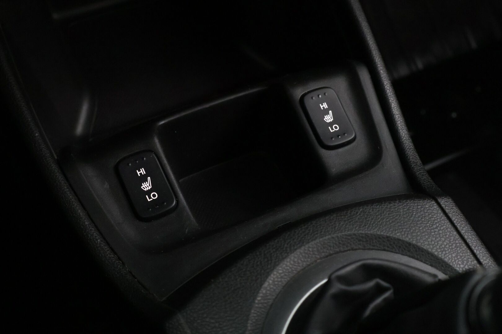 Honda Jazz 2010 5D 1,4i Comfort - 2x Hyvät Renkaat / Kattava huoltohistoria!