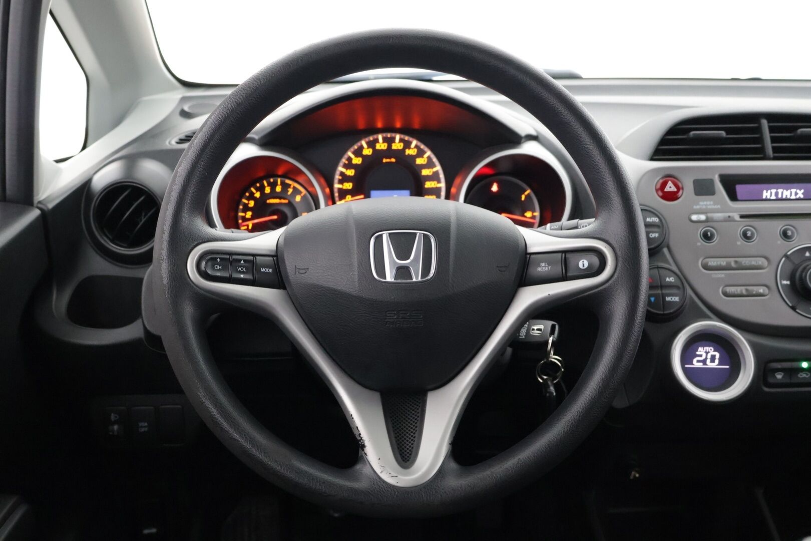 Honda Jazz 2010 5D 1,4i Comfort - 2x Hyvät Renkaat / Kattava huoltohistoria!