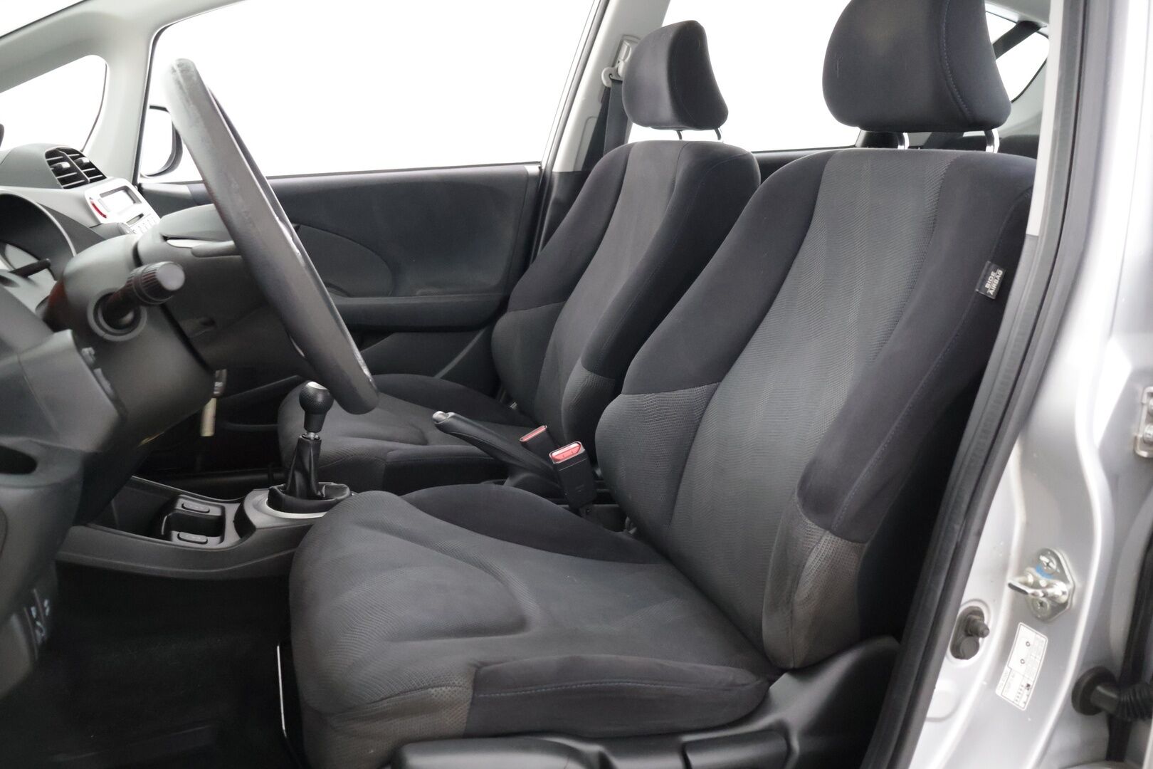 Honda Jazz 2010 5D 1,4i Comfort - 2x Hyvät Renkaat / Kattava huoltohistoria!