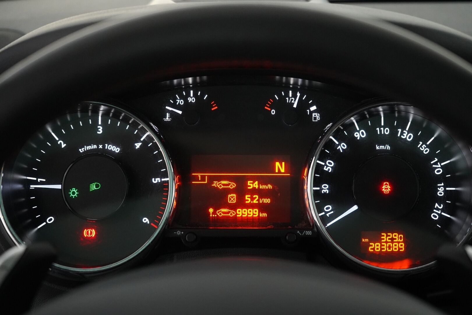 Peugeot 3008 2010 YritysOutlet - Myydään vain yrityksille - Kahdet renkaat / Hyvät varusteet / Pitkä leima