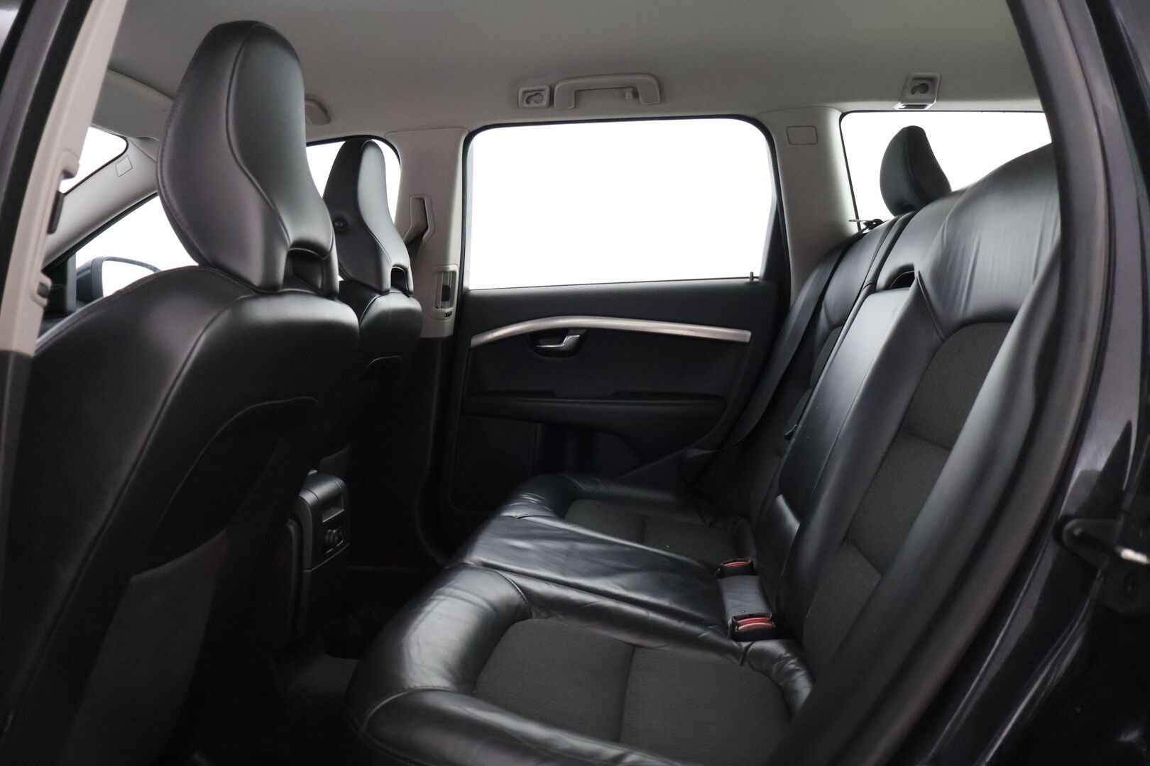 Volvo V70 2010 1,6D DRIVe Momentum Business - *Tämä auto myydään YritysOutlet -valikoimasta vain yritykselle*