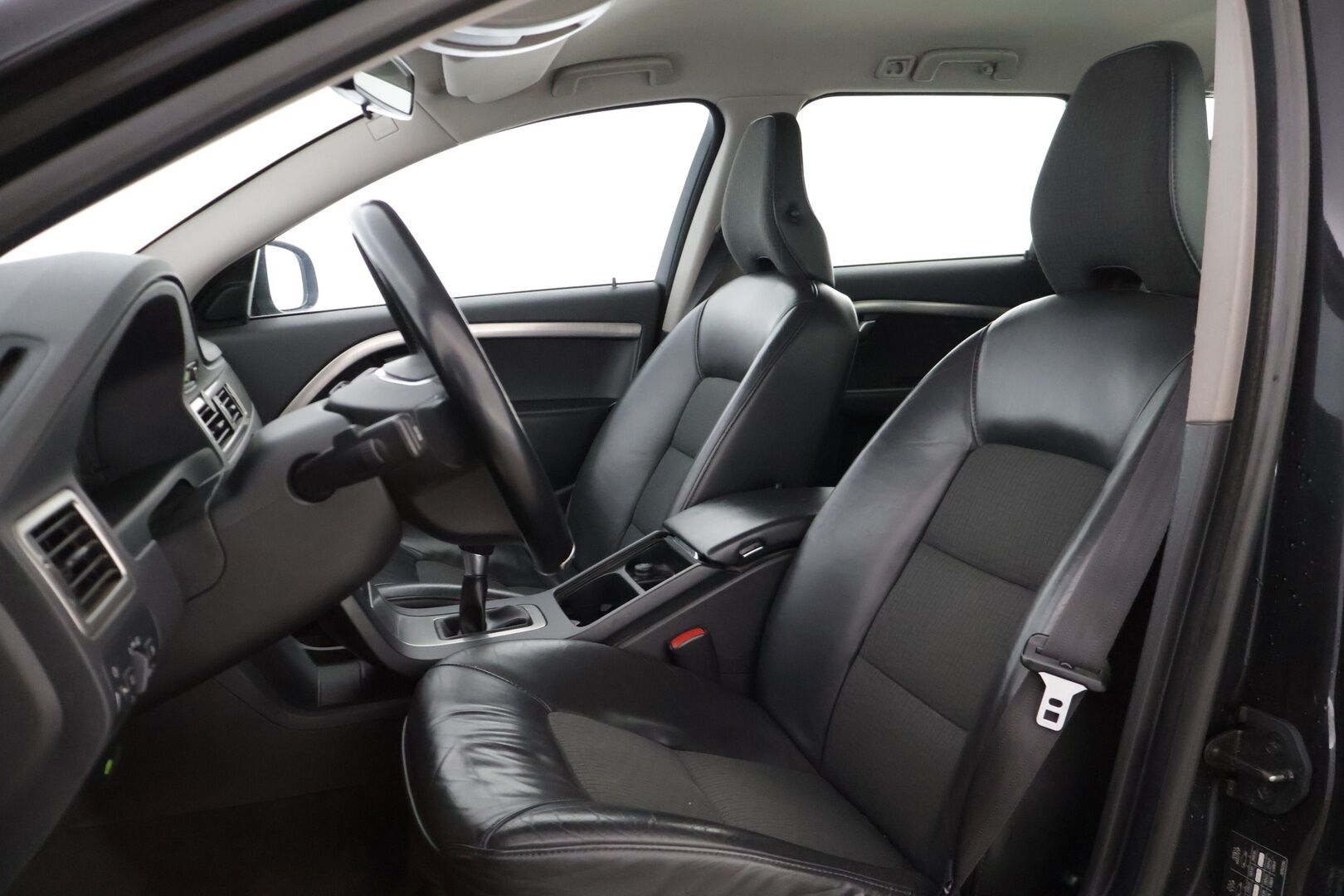 Volvo V70 2010 1,6D DRIVe Momentum Business - *Tämä auto myydään YritysOutlet -valikoimasta vain yritykselle*