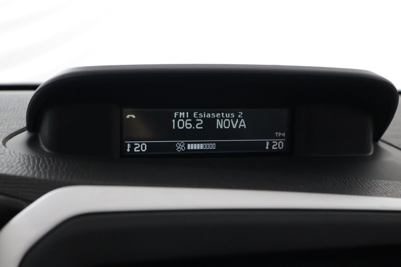 Volvo XC60 2010 D5 AWD Summum aut - Muistipenkit | Webasto | Vetokoukku | Suomi-auto | Siisti & hyvin huollettu | Kahdet renkaat 