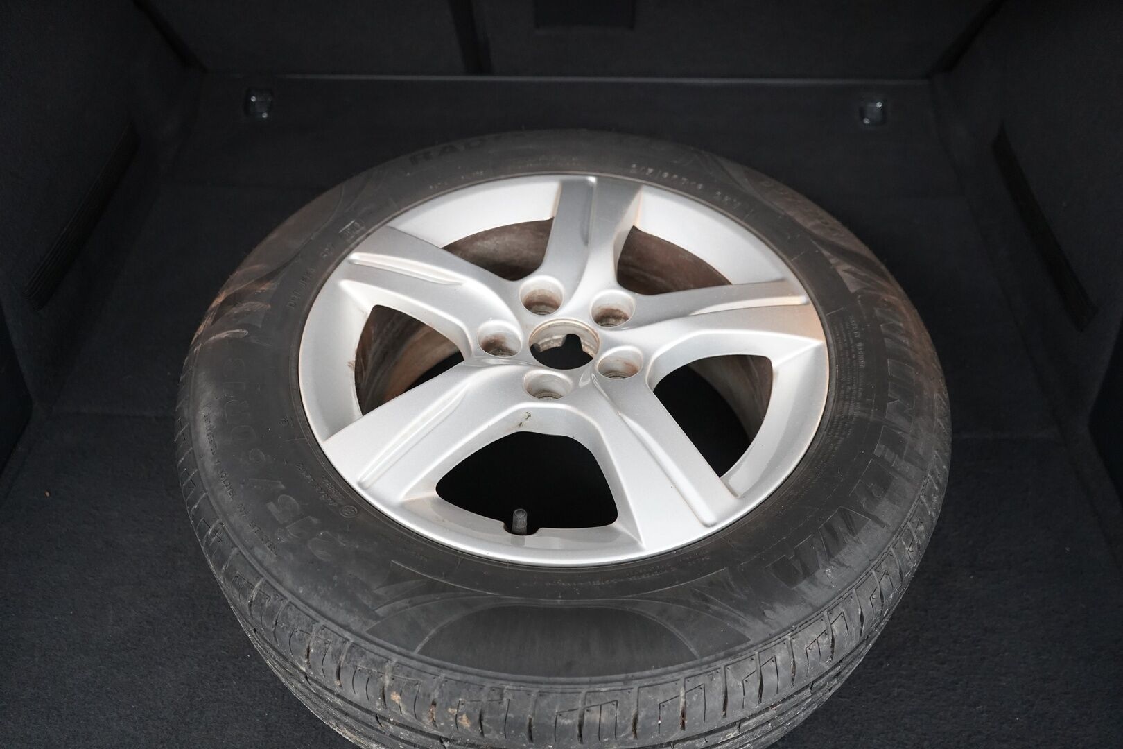 Peugeot 508 2012 SW Active THP 156 Automaatti Limited - YritysOutlet - Myydään vain yrityksille - Kahdet hyvät renkaat / Lohko + sisähaara / Suomiauto