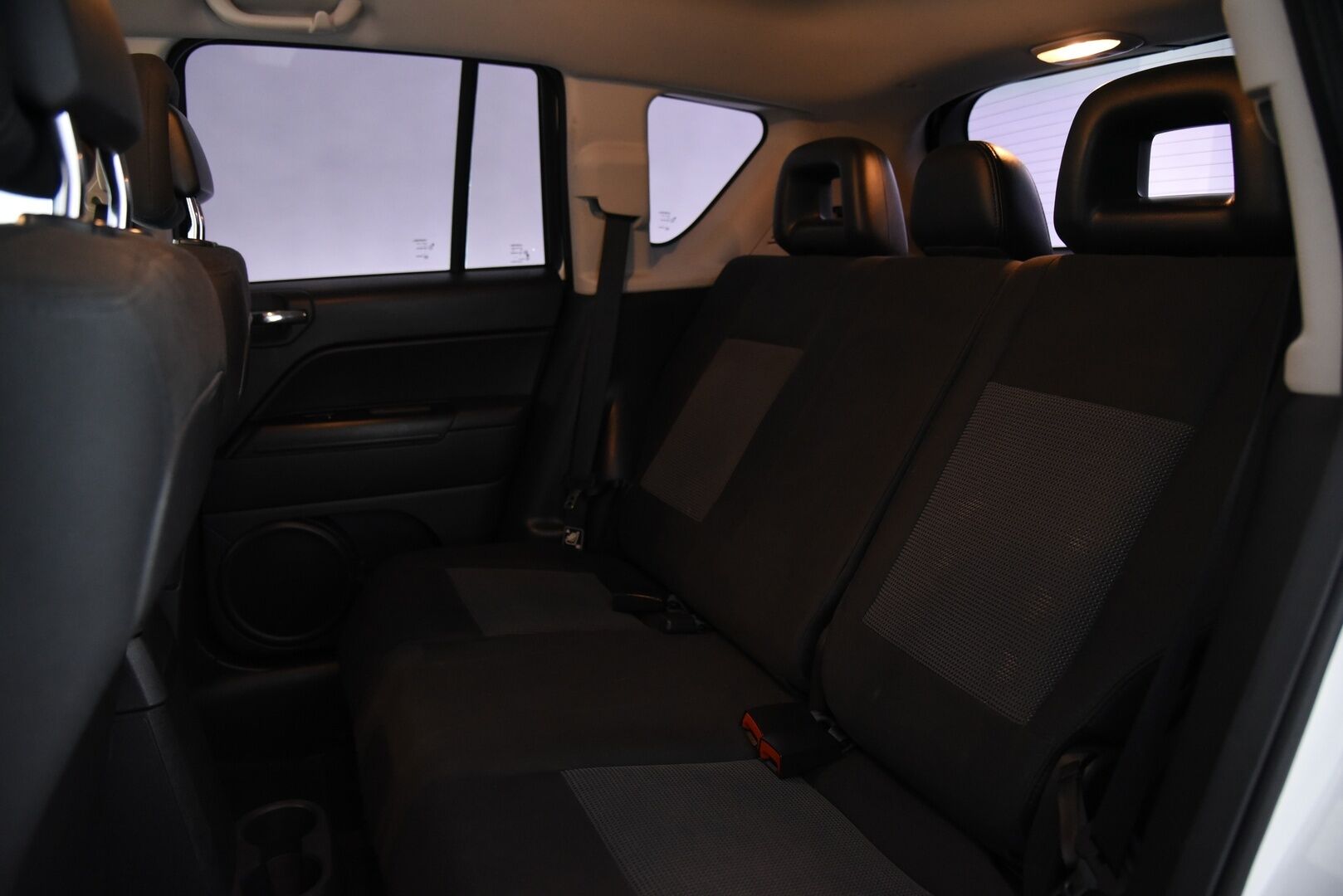 Jeep Compass 2012 4x2 2,0 M5 Sport / Suomi-Auto / Vakkari / P.Tutka / - 2x Renkaat 