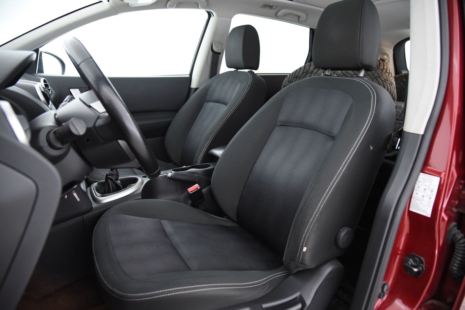Nissan Qashqai+2 2012 1,6dCi DPF Stop / Start System Acenta 2WD 6M/T Connect AVM Business** 360-Kamera /  Navi / Lohko / Koukku / Vakkari *