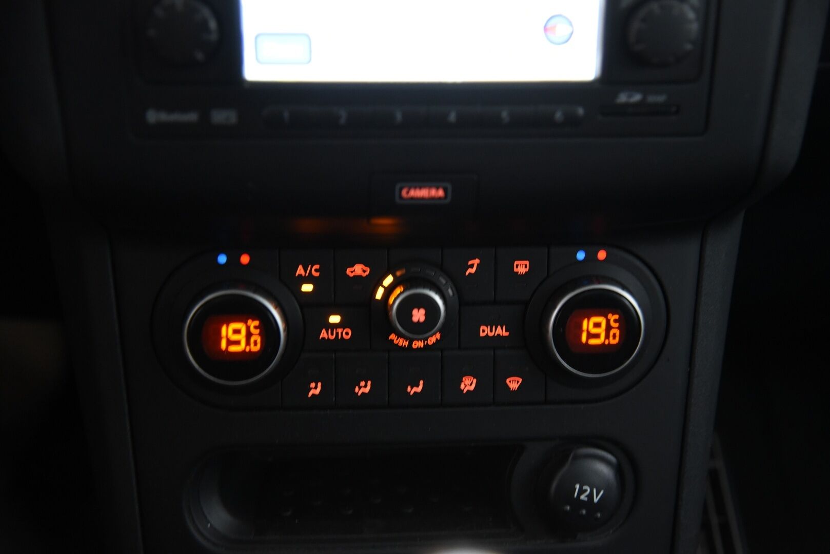 Nissan Qashqai+2 2012 1,6dCi DPF Stop / Start System Acenta 2WD 6M/T Connect AVM Business** 360-Kamera /  Navi / Lohko / Koukku / Vakkari *
