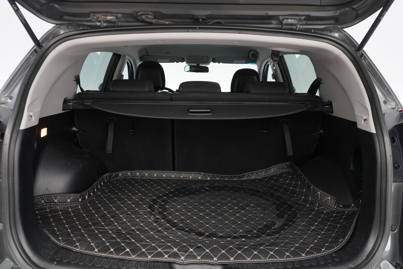 Kia Sportage 2013 1.6 ISG Urban LX EcoDynamics * Vetokoukku / Lohkolämmitin / Vakkari / BT * - Suomi-auto / Viimeisin huolto 185tkm / 2x Renkaat vanteineen