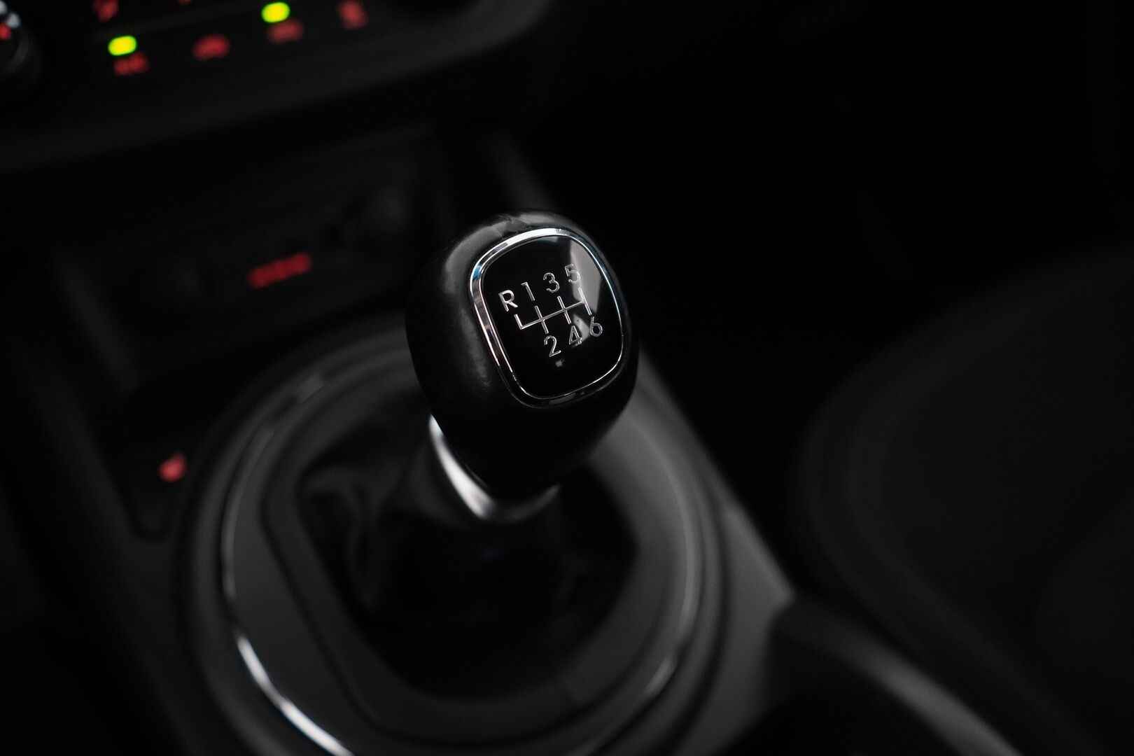 Kia Sportage 2013 1.6 ISG Urban LX EcoDynamics * Vetokoukku / Lohkolämmitin / Vakkari / BT * - Suomi-auto / Viimeisin huolto 185tkm / 2x Renkaat vanteineen