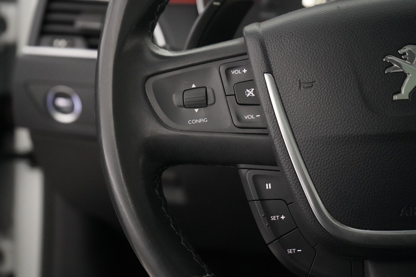 Peugeot 508 2013 RXH HYbrid4 HDi AWD *HUD / Webasto / Lasikatto / Puolinahka Sport-istuimet / Navi* - Kahdet OEM Vanteet / Jakopää 187tkm / Viimeisin huolto 206tkm