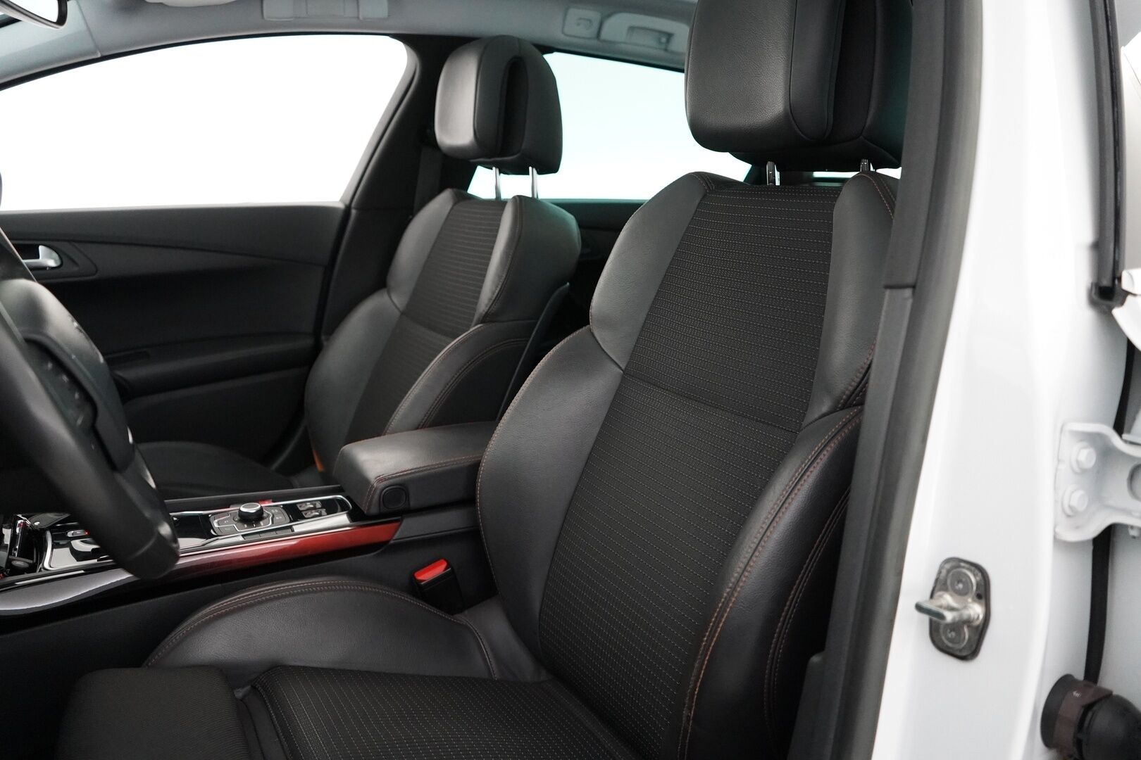 Peugeot 508 2013 RXH HYbrid4 HDi AWD *HUD / Webasto / Lasikatto / Puolinahka Sport-istuimet / Navi* - Kahdet OEM Vanteet / Jakopää 187tkm / Viimeisin huolto 206tkm