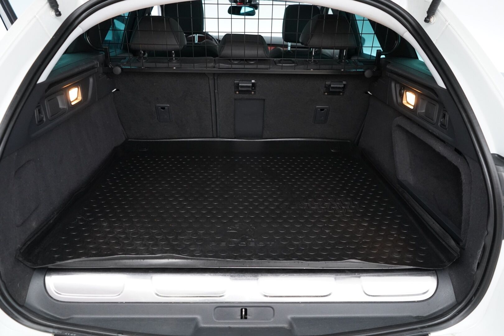 Peugeot 508 2013 RXH HYbrid4 HDi AWD *HUD / Webasto / Lasikatto / Puolinahka Sport-istuimet / Navi* - Kahdet OEM Vanteet / Jakopää 187tkm / Viimeisin huolto 206tkm