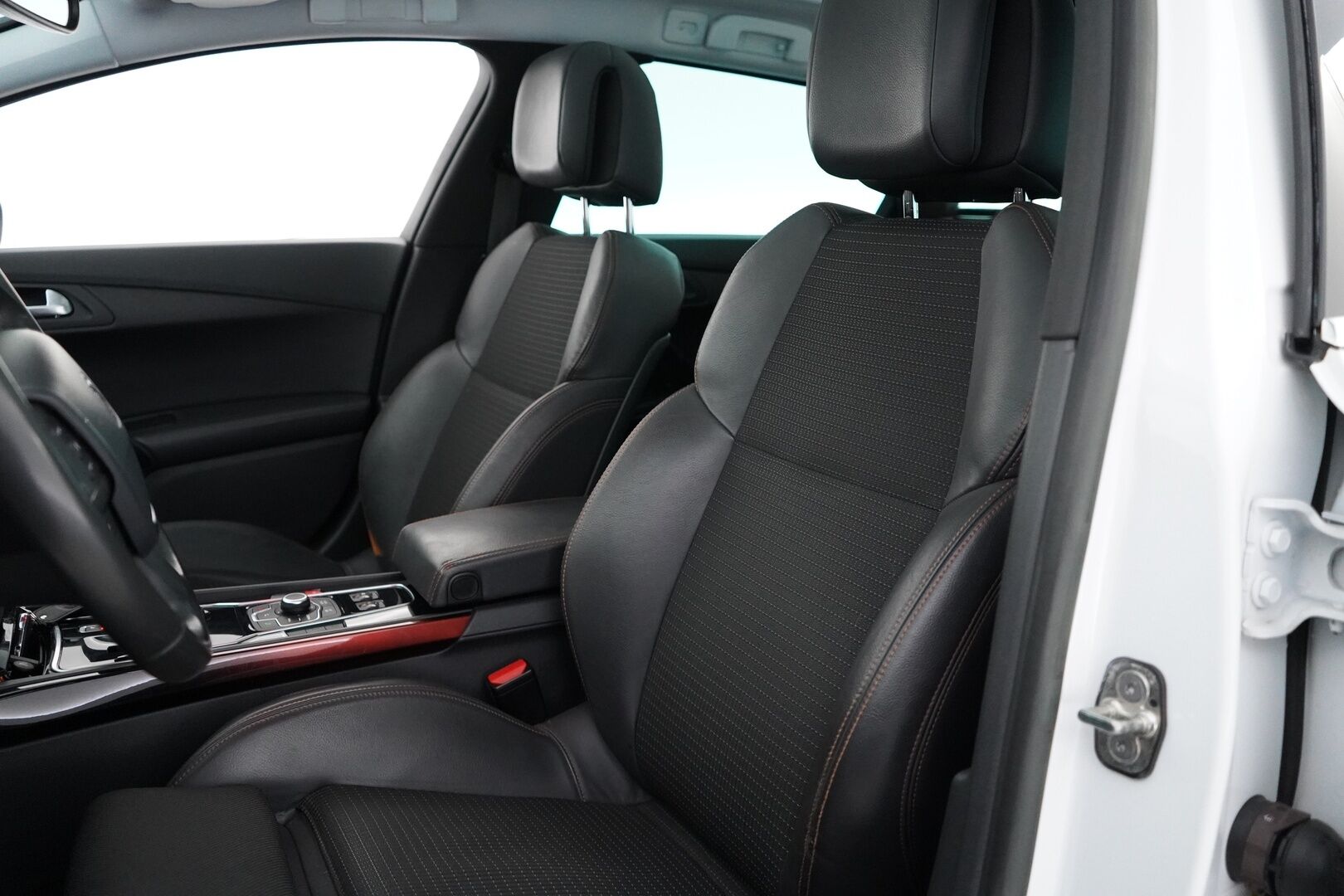 Peugeot 508 2013 RXH HYbrid4 HDi AWD *HUD / Webasto / Lasikatto / Puolinahka Sport-istuimet / Navi* - Kahdet OEM Vanteet / Jakopää 187tkm / Viimeisin huolto 206tkm