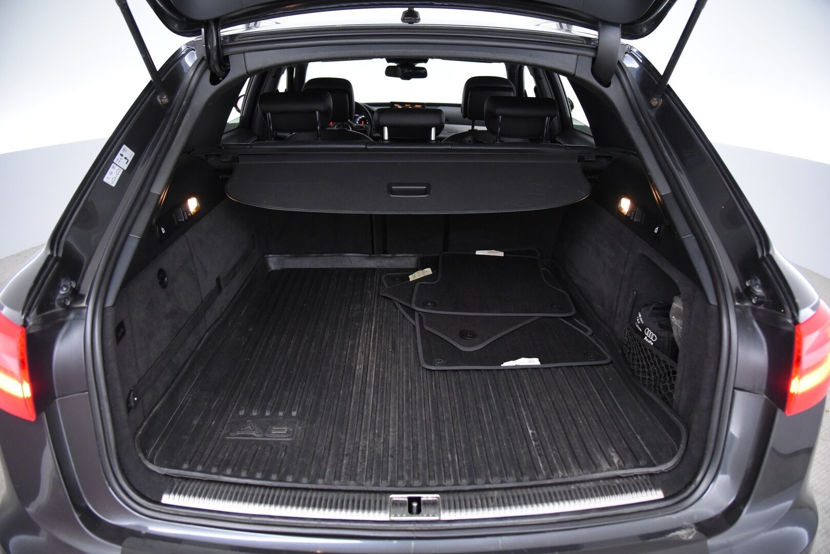 Audi A6 allroad quattro 2013 Business 3,0 V6 TDI Biturbo 230 kW tiptronic / Suomi-Auto / ACC / BOSE / Webasto / Panorama / Comfort-Penkit / Ilma-Alusta - YritysOutlet - Myydään vain yrityksille