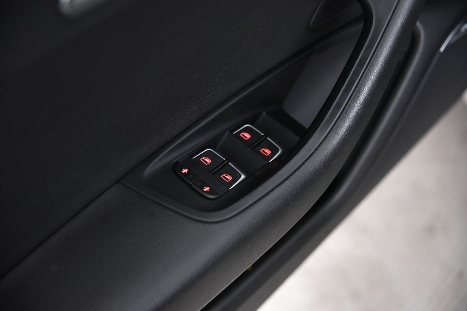 Audi A6 allroad quattro 2013 Business 3,0 V6 TDI Biturbo 230 kW tiptronic / Suomi-Auto / ACC / BOSE / Webasto / Panorama / Comfort-Penkit / Ilma-Alusta - YritysOutlet - Myydään vain yrityksille