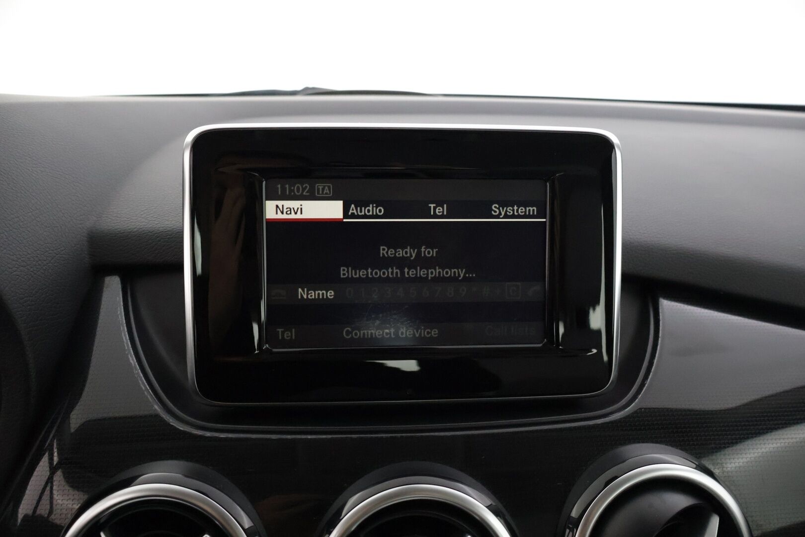 Mercedes-Benz B 2013 200 BE Premium Business * Suomi-auto / Vetokoukku / Lohkolämmitin / Etu-ja takatutkat / 2x renkaat * - * Suomi-auto / Siisti yksilö / Hyvin huollettu *
