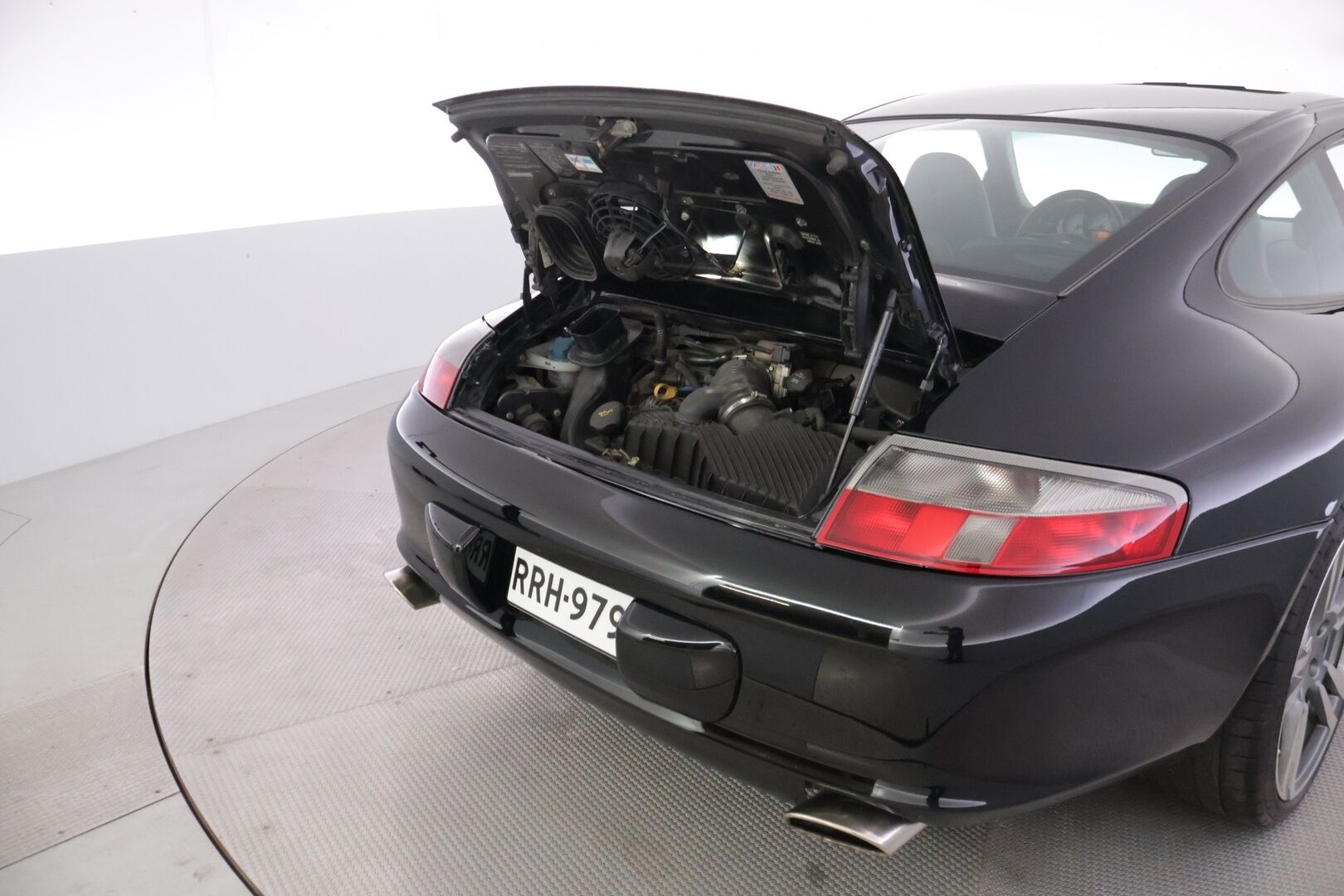Porsche 911 2002 911 Carrera Coupé manuaali - | Carrera Coupe manuaalivaihteinen 3.6 litraisella koneella | Katsastettu ja huollettu | Kattoluukku | 