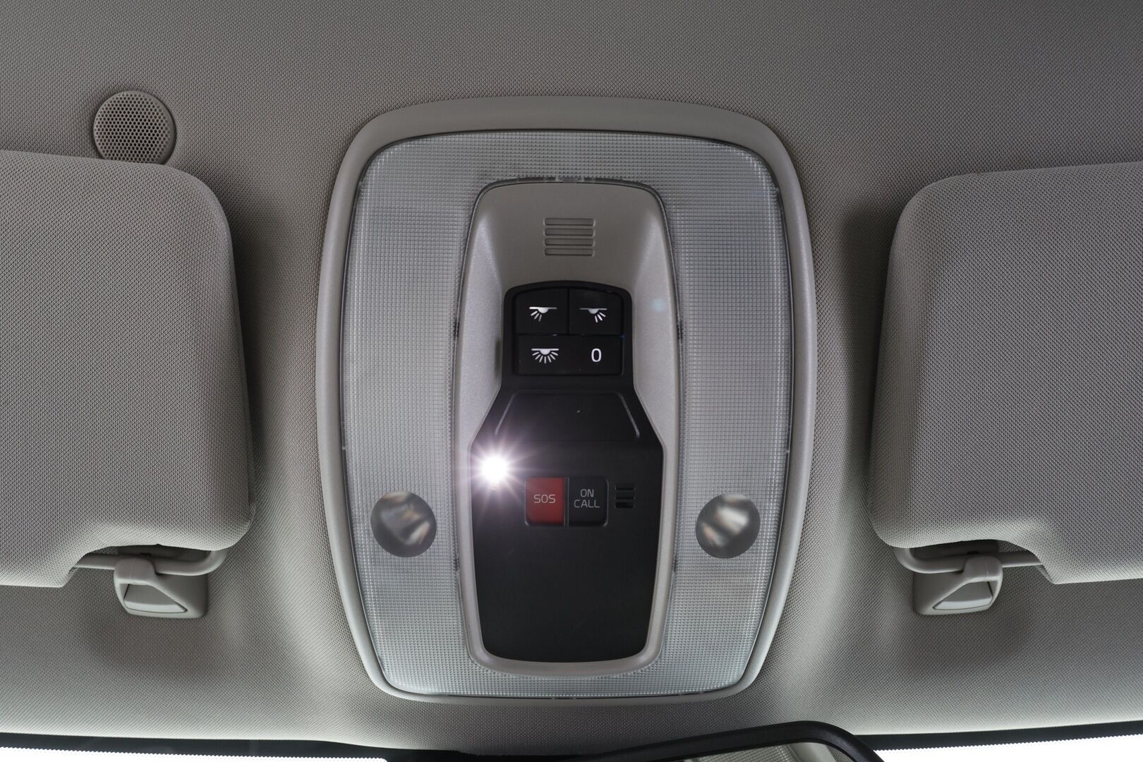 Volvo S60 2014 T3 Momentum aut - Vakkari | Webasto | Nahat | Tutkat | LED | Suomi-auto | Merkkihuollettu | Kahdet Renkaat | Jakopää tehty 09/2026!