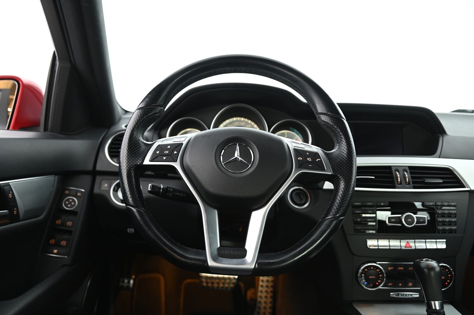 Mercedes-Benz C 2014 220 CDI BE 4Matic A Premium Business AMG **Suomi-auto / AMG styling / Koukku / Lohko** - Täydellinen huoltohistoria!